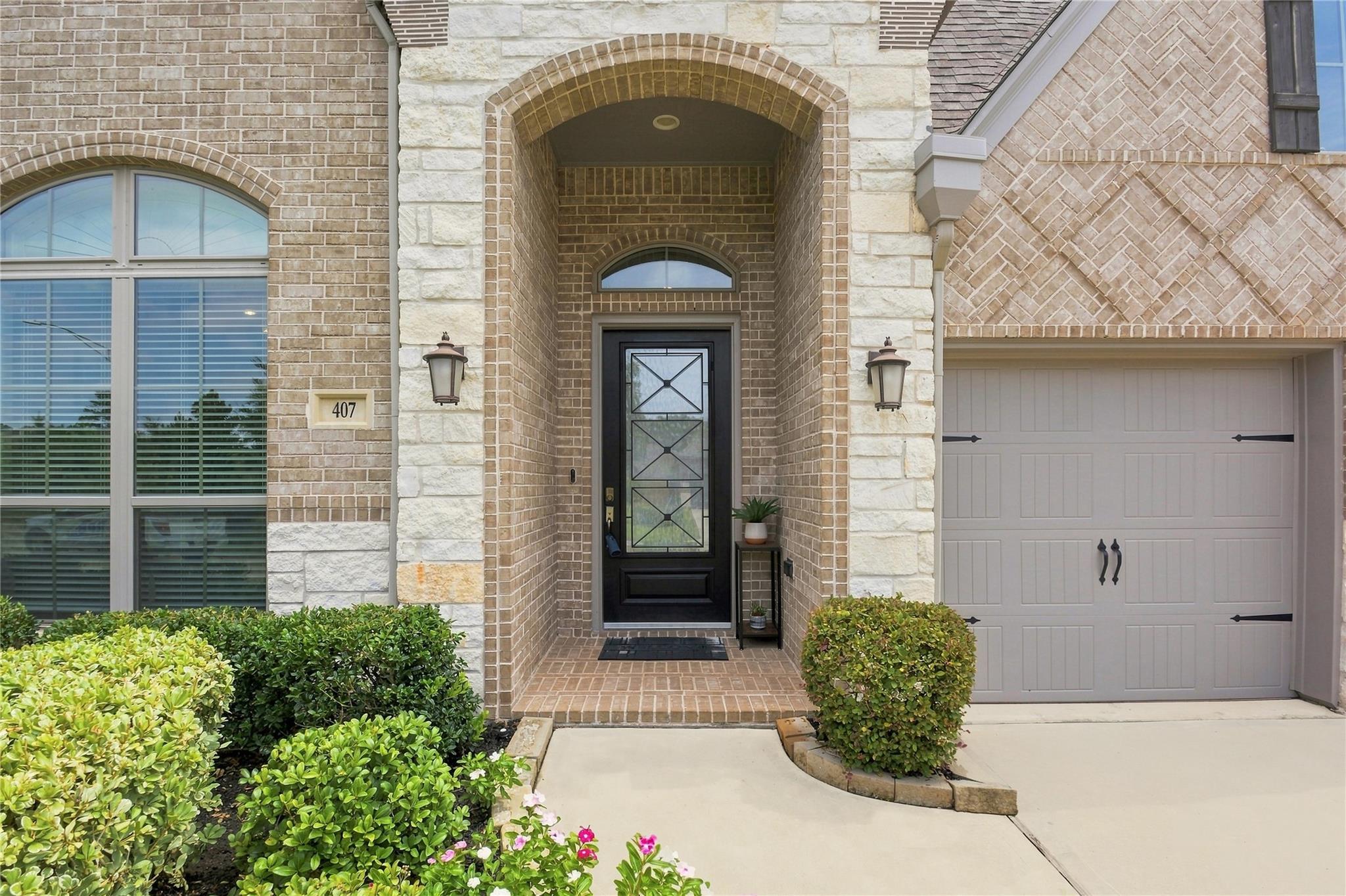 407 Callery Pear Ct, Conroe, TX 77304 photo