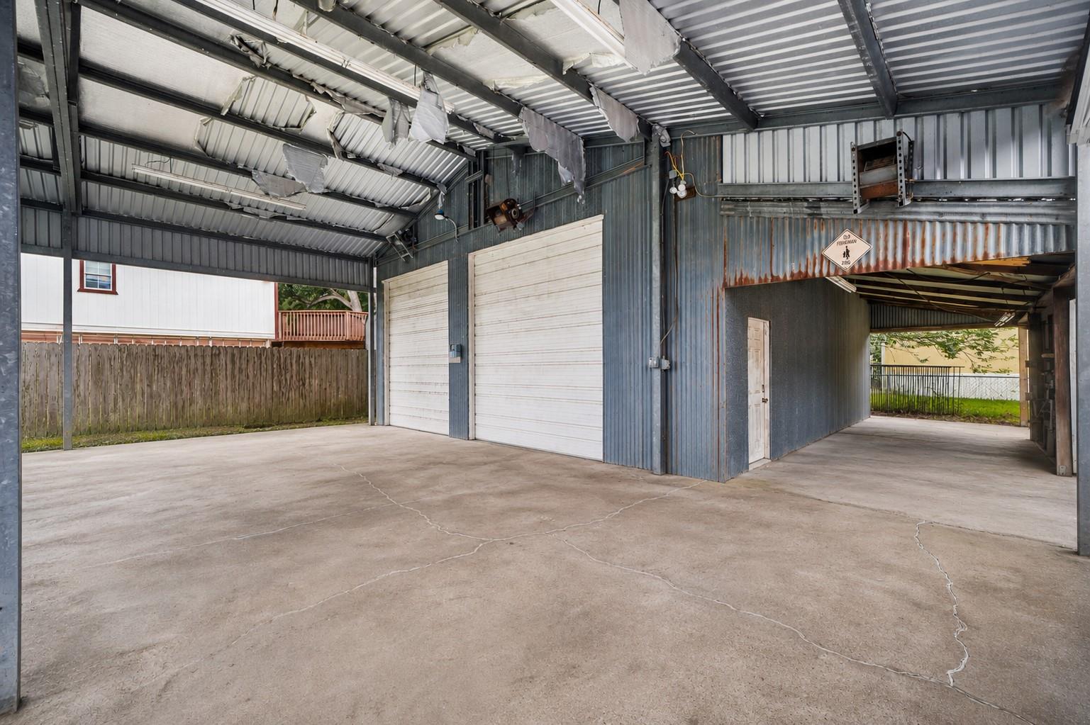221 11 St, Dickinson, TX 77539 photo