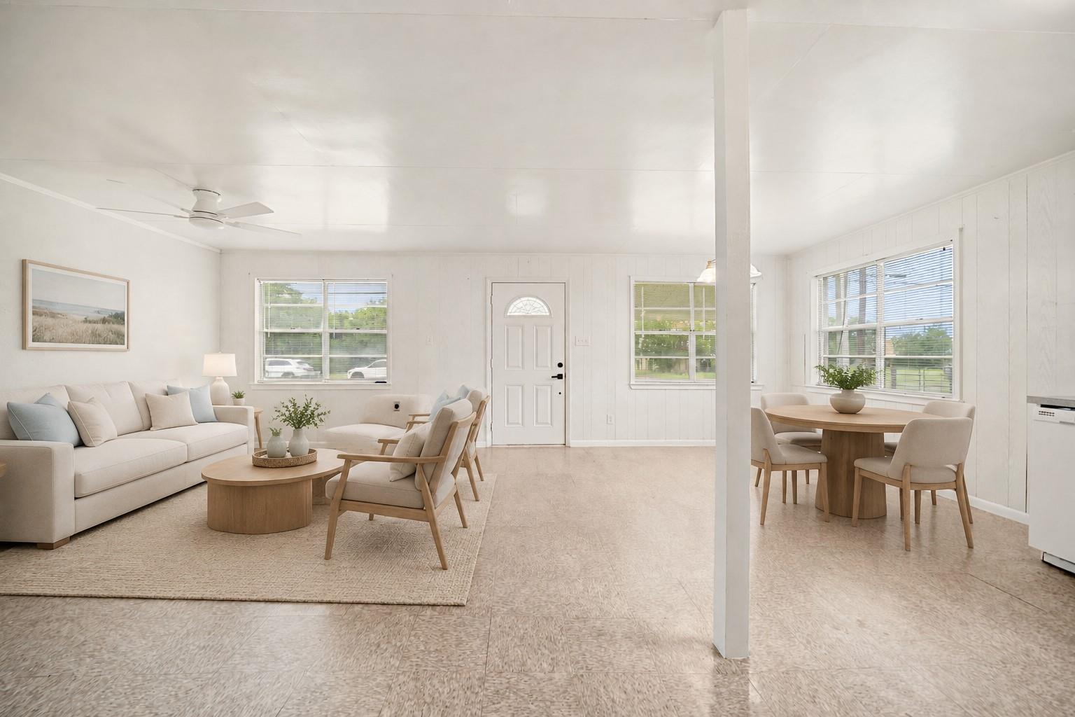 221 11 St, Dickinson, TX 77539 photo