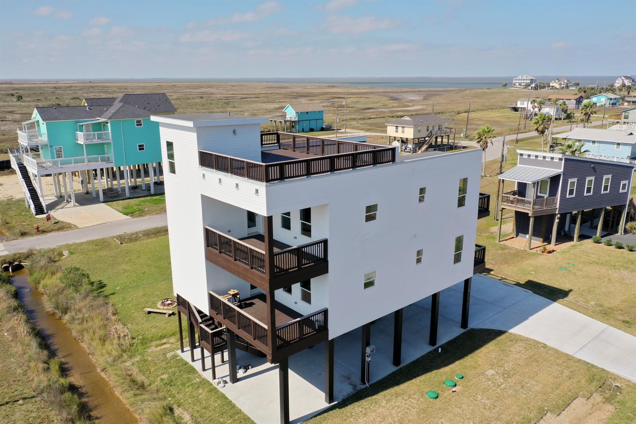4026 5 St, Galveston, TX 77554 photo