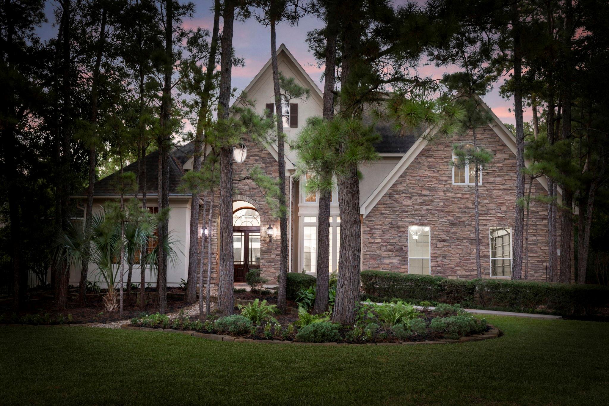 39 W Bracebridge Cir, The Woodlands, TX 77382 photo