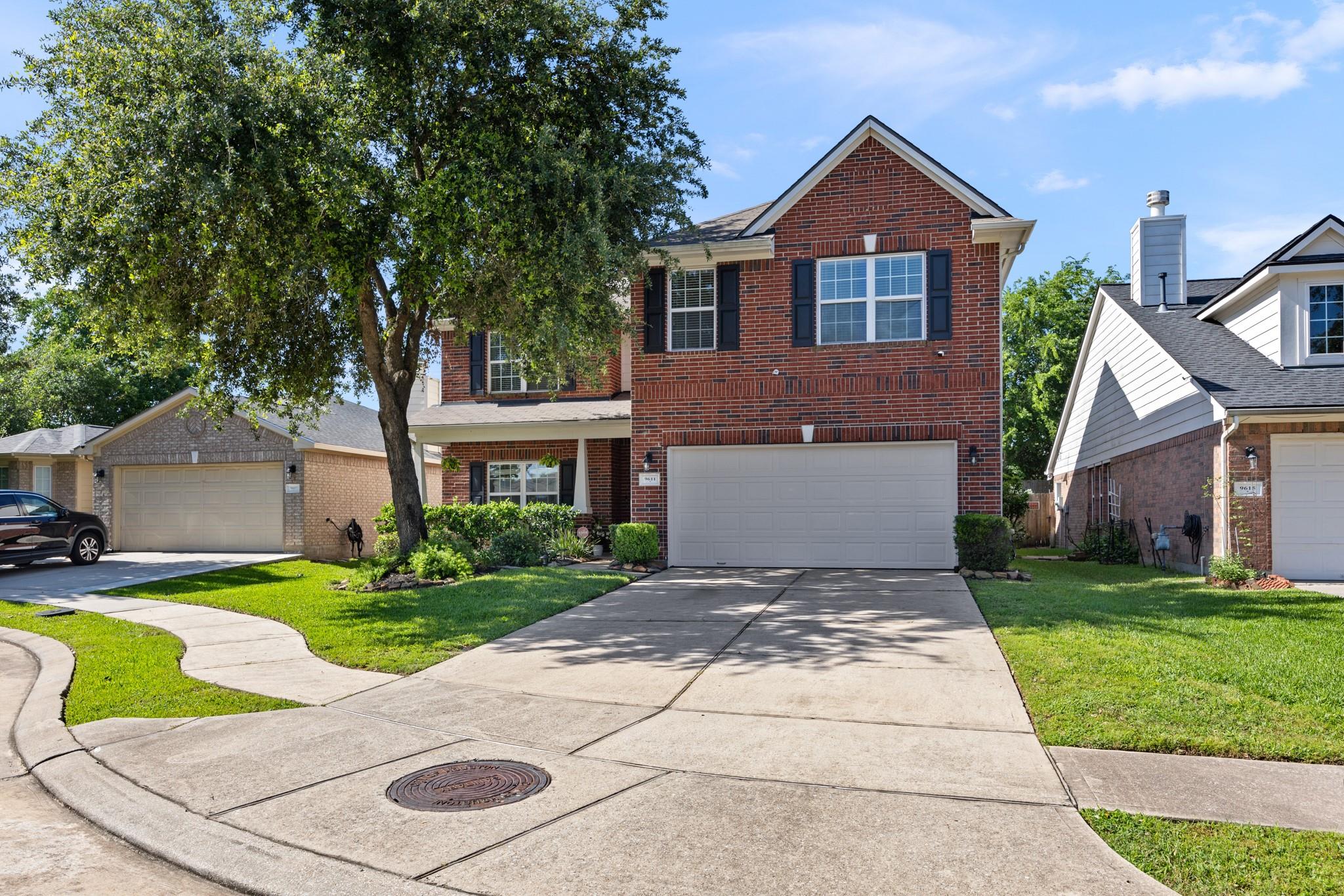 9611 Darbey Trace Dr, Spring, TX 77379