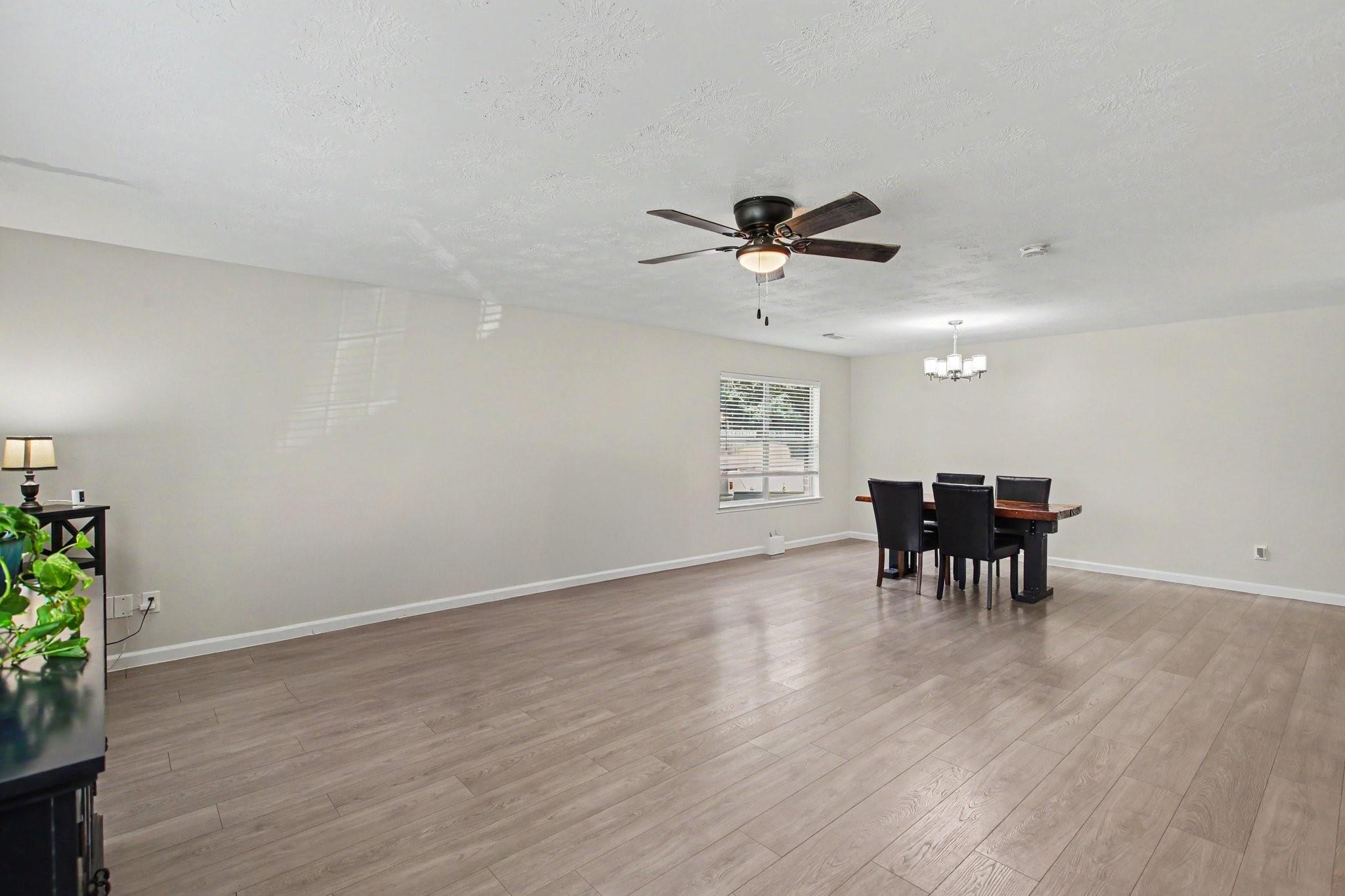 6507 Grant Dr, Magnolia, TX 77354 photo