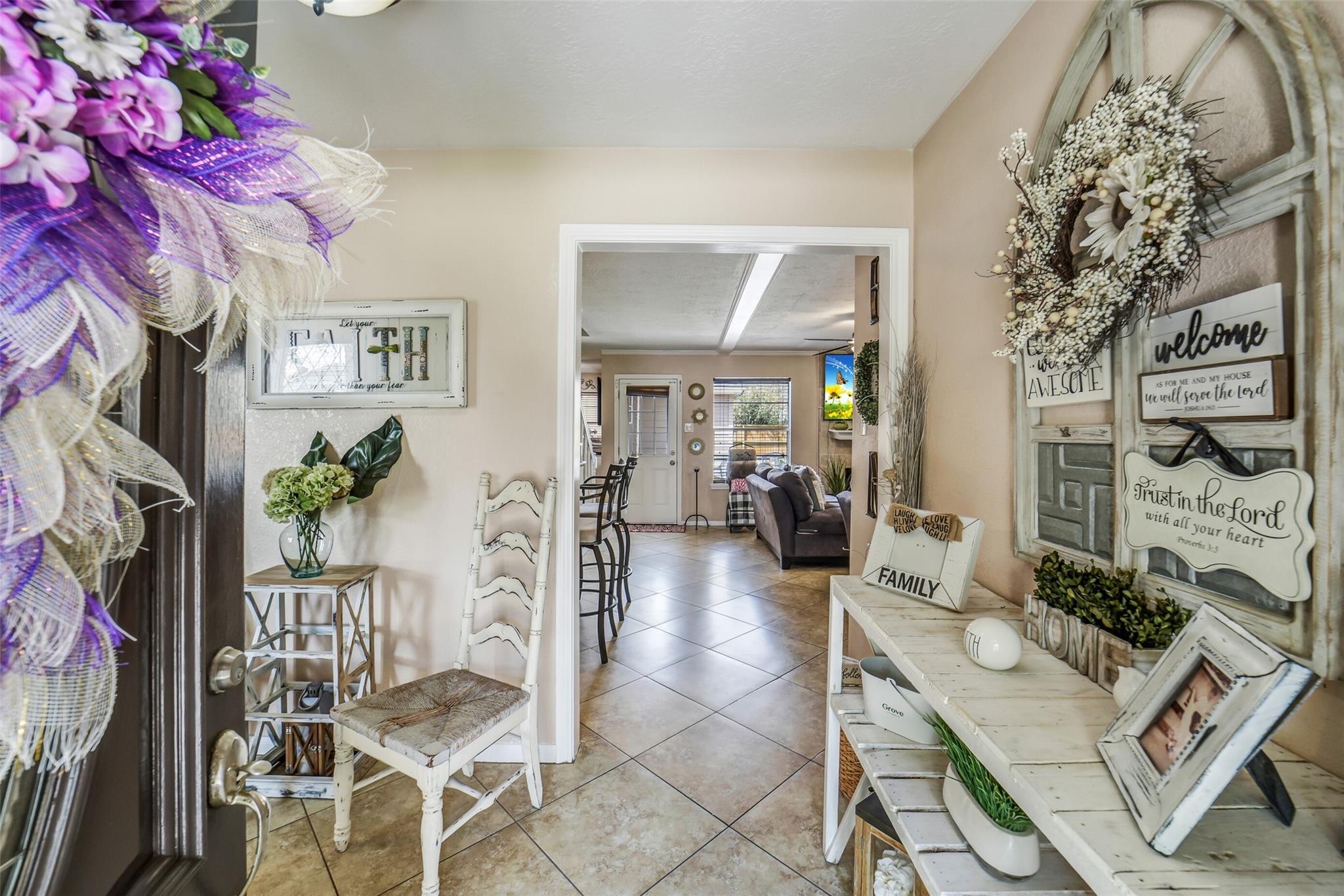 4910 Charade Dr, Houston, TX 77066 photo