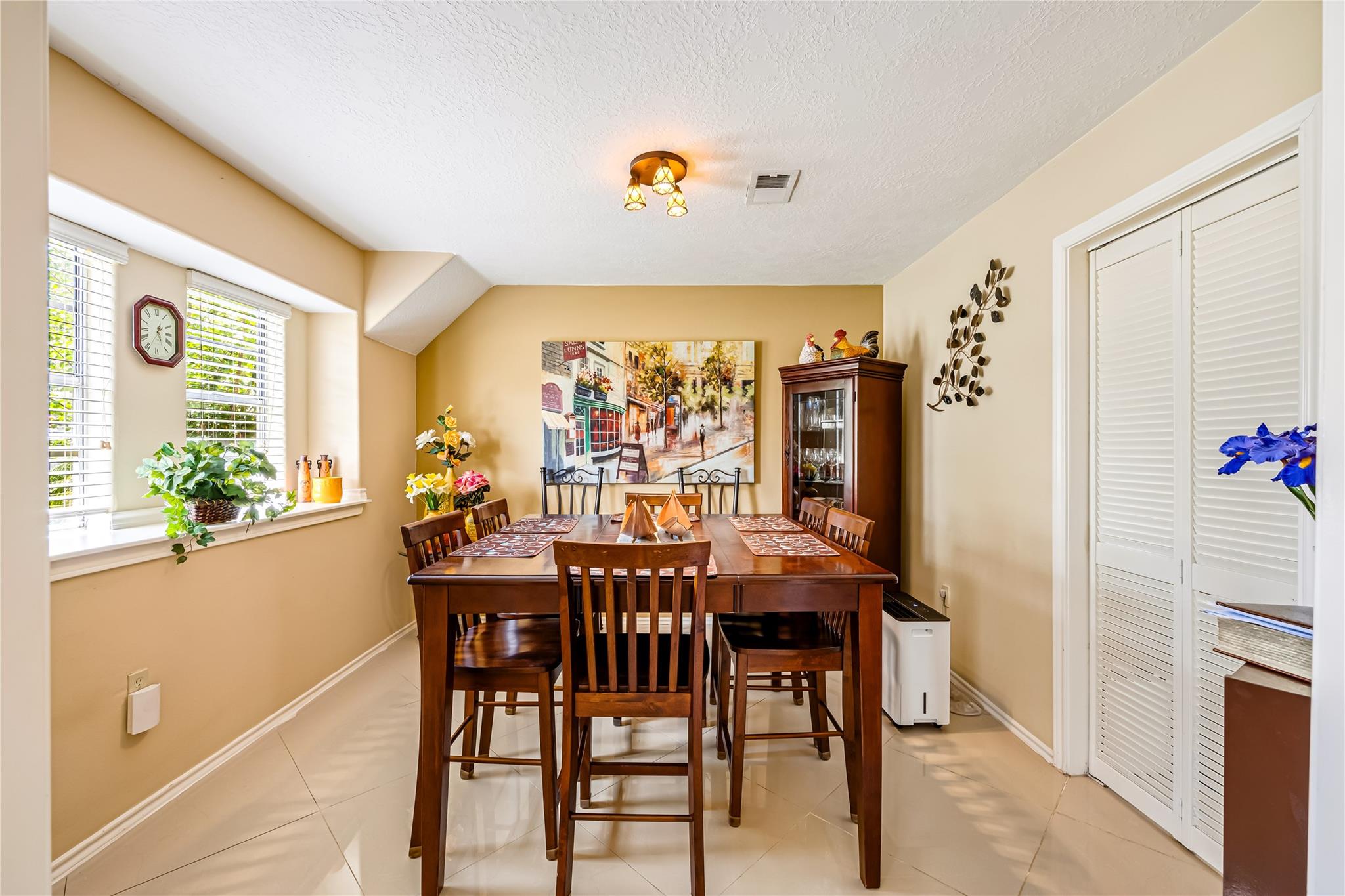 13619 Whitchurch Way, Houston, TX 77015 photo