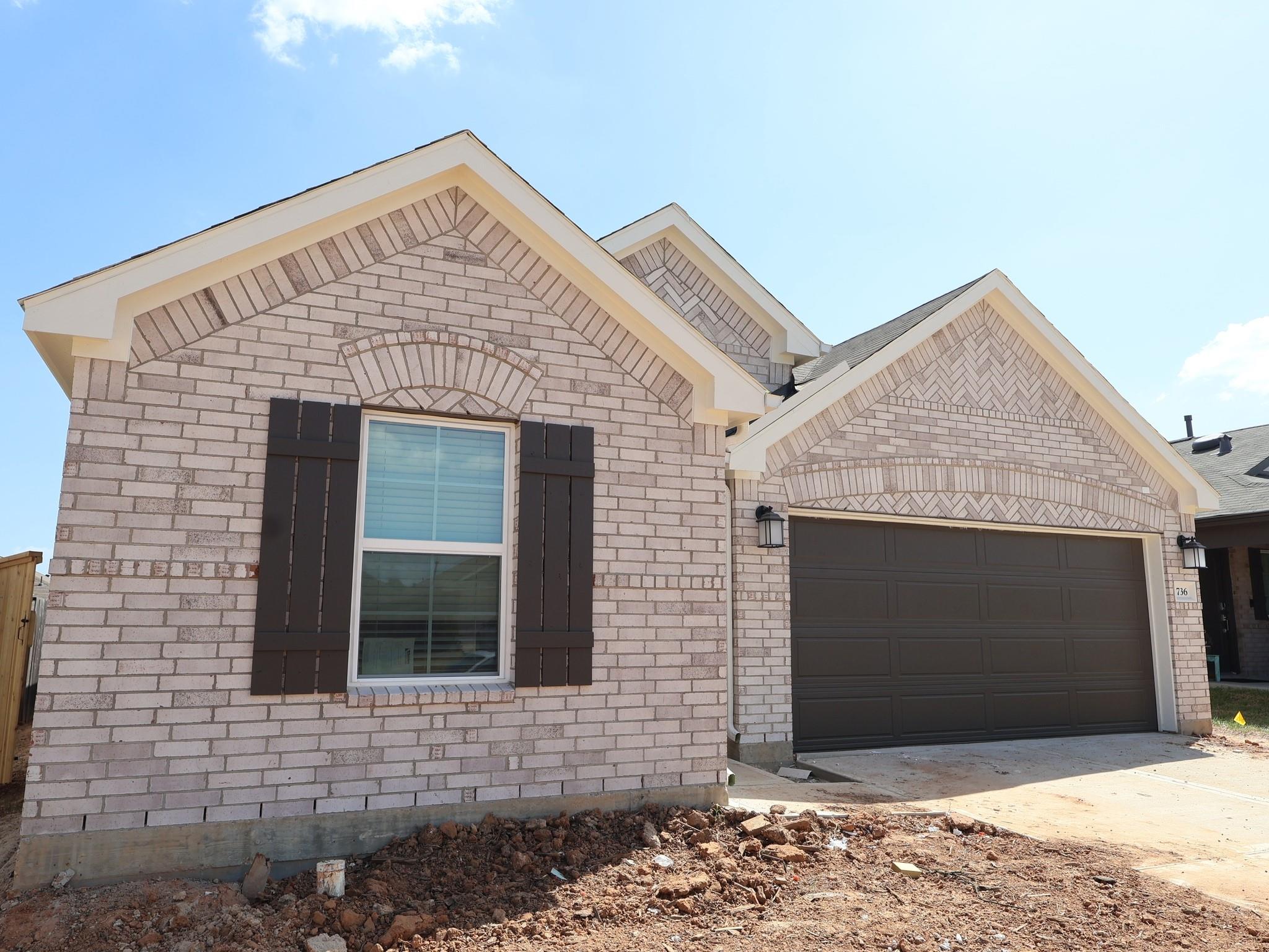 736 Hackberry Branch Ct, Magnolia, TX 77354
