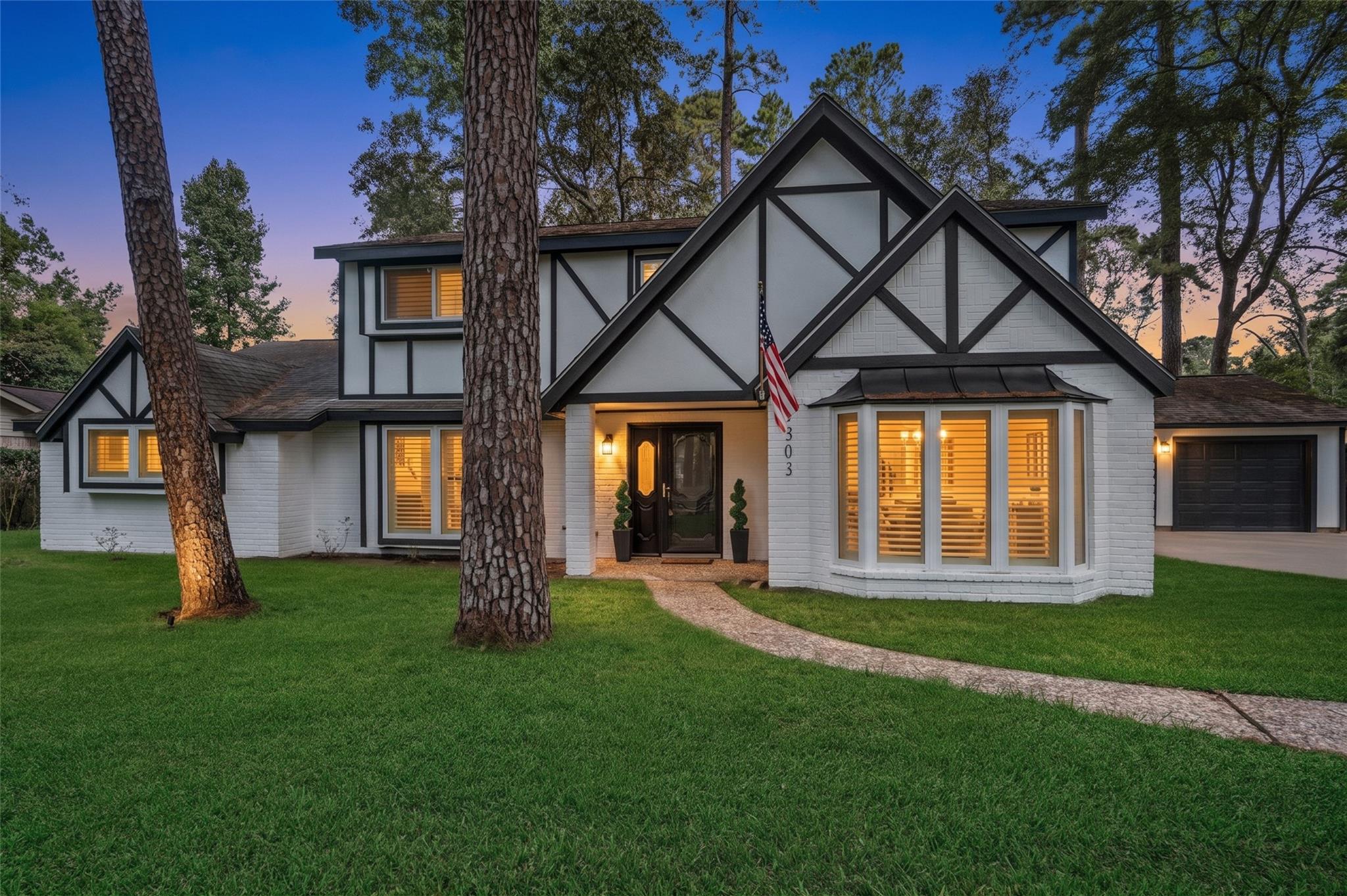 1303 Mustang Trl, Houston, TX 77339