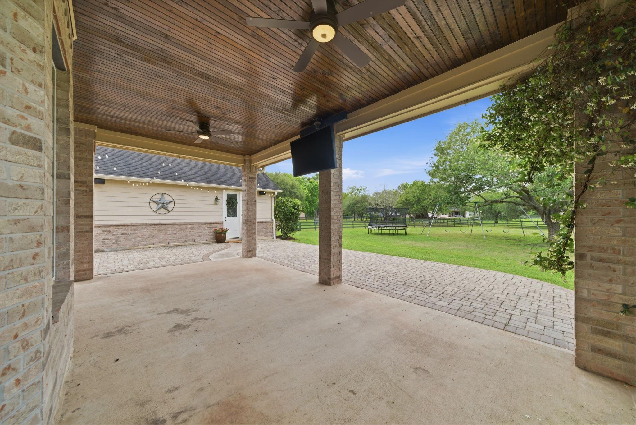 4535 Box Turtle Ln, Fulshear, TX 77441 photo