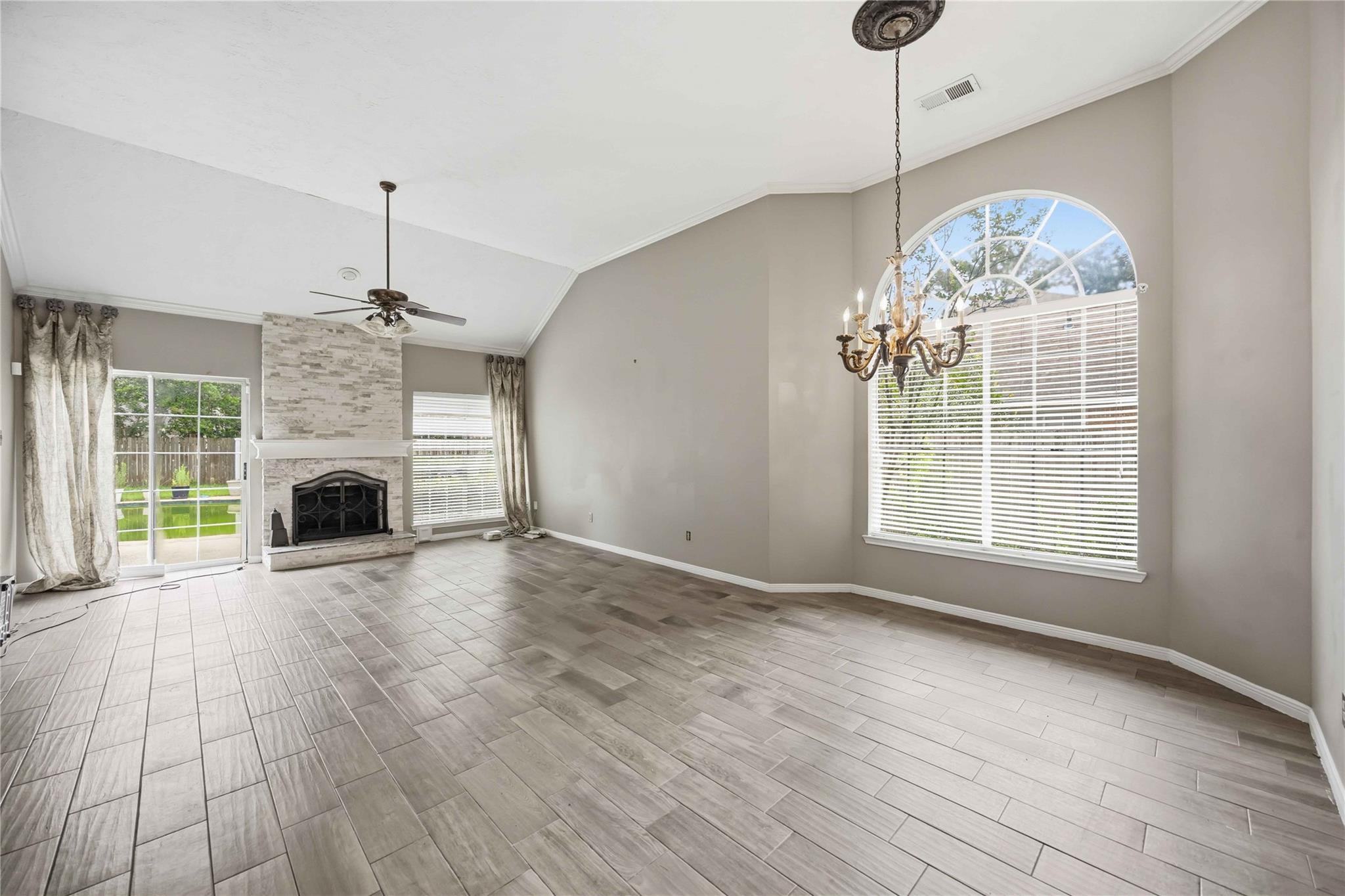 7406 Marble Glen Ln, Houston, TX 77095 photo