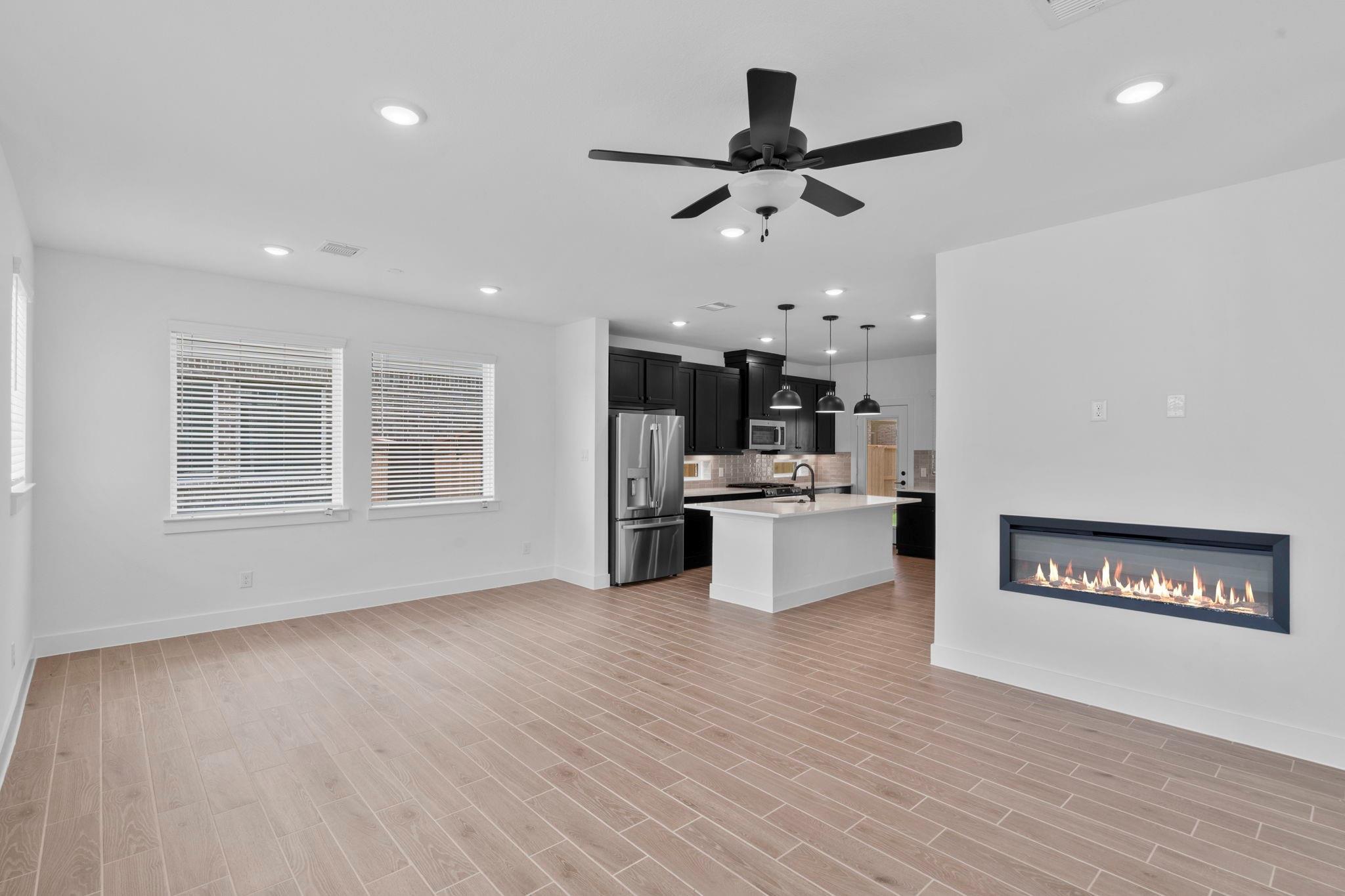 5303 Palo Verde Dr, Iowa Colony, TX 77578 photo