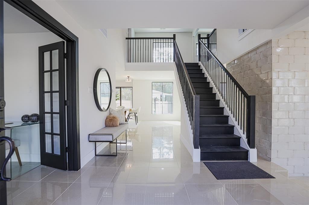 5614 Indian Cir, Houston, TX 77056 photo