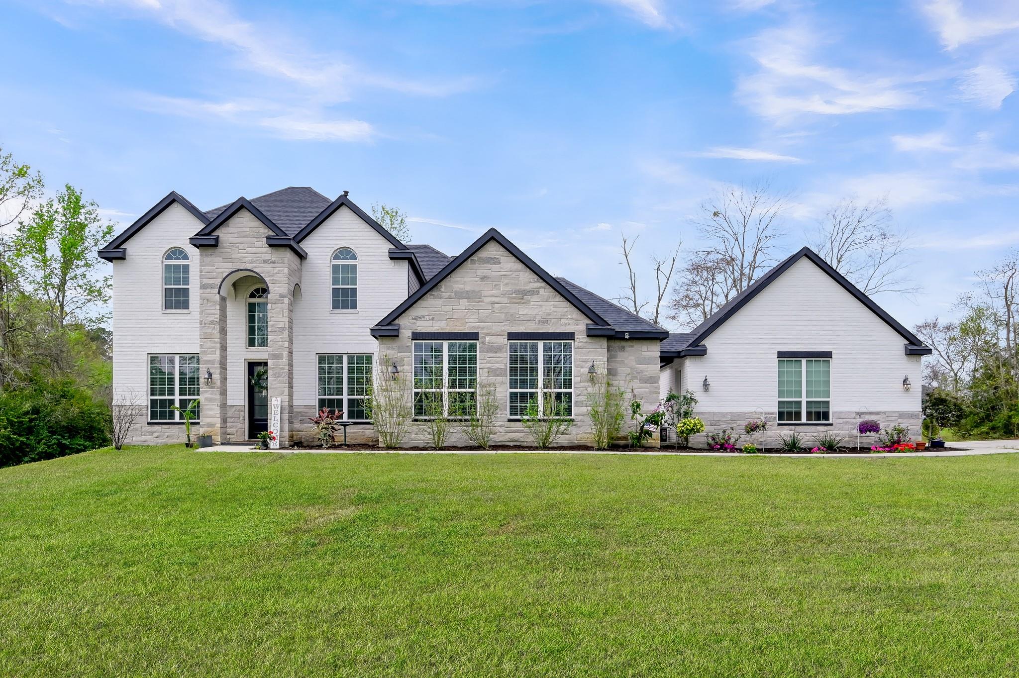 14626 Sterling Ct, Willis, TX 77378