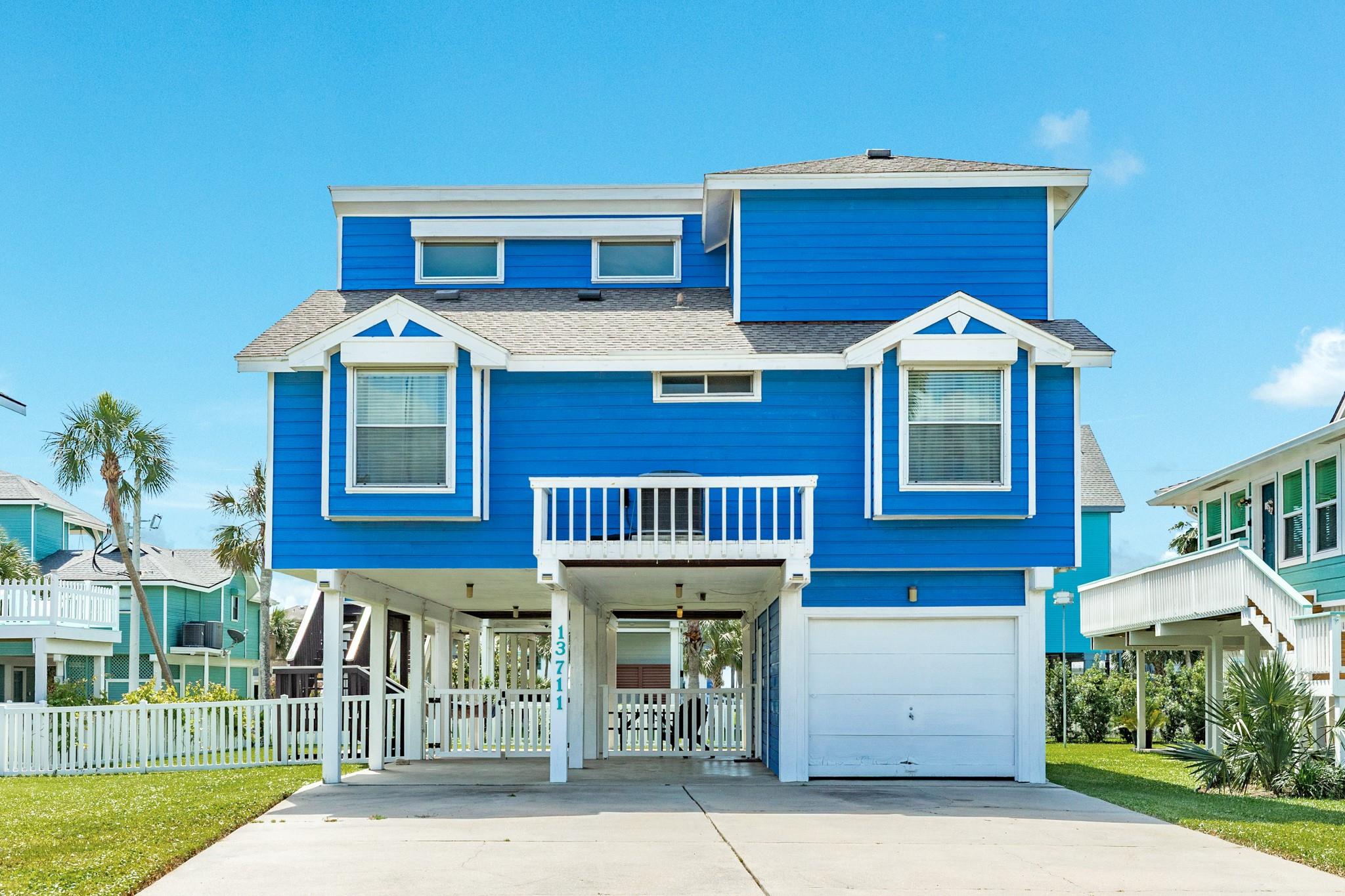 13711 Pirates Beach Blvd, Galveston, TX 77554