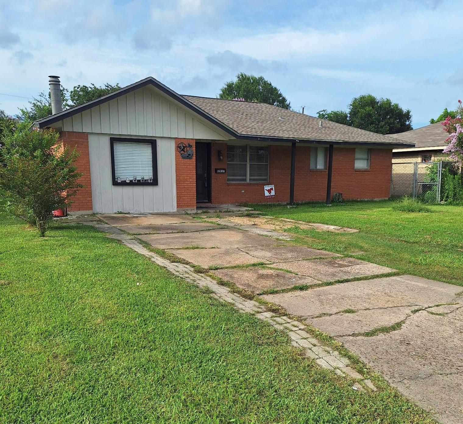 12937 Orleans St, Houston, TX 77015 photo