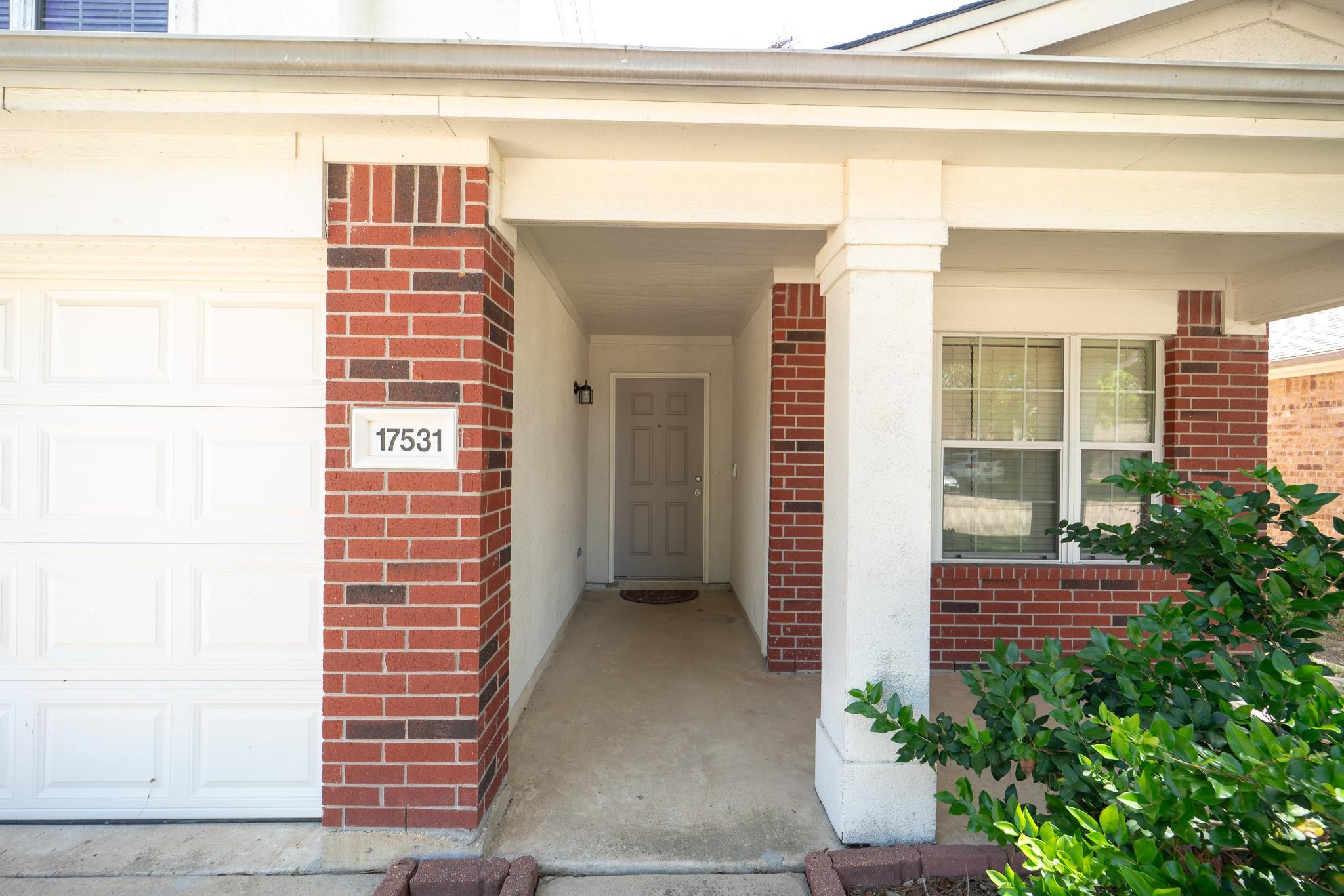 17531 Hoover Gardens Dr, Houston, TX 77095 photo