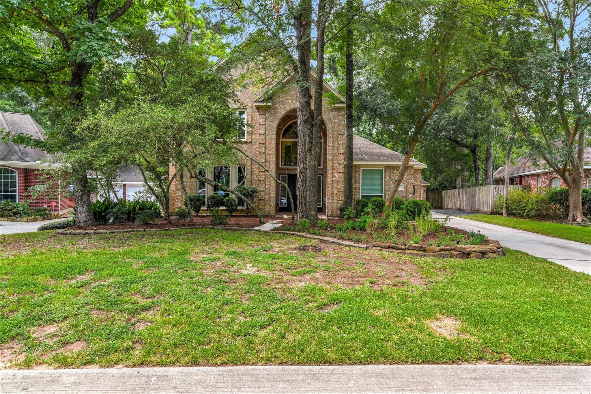 23 Townsend Pl, The Woodlands, TX 77382