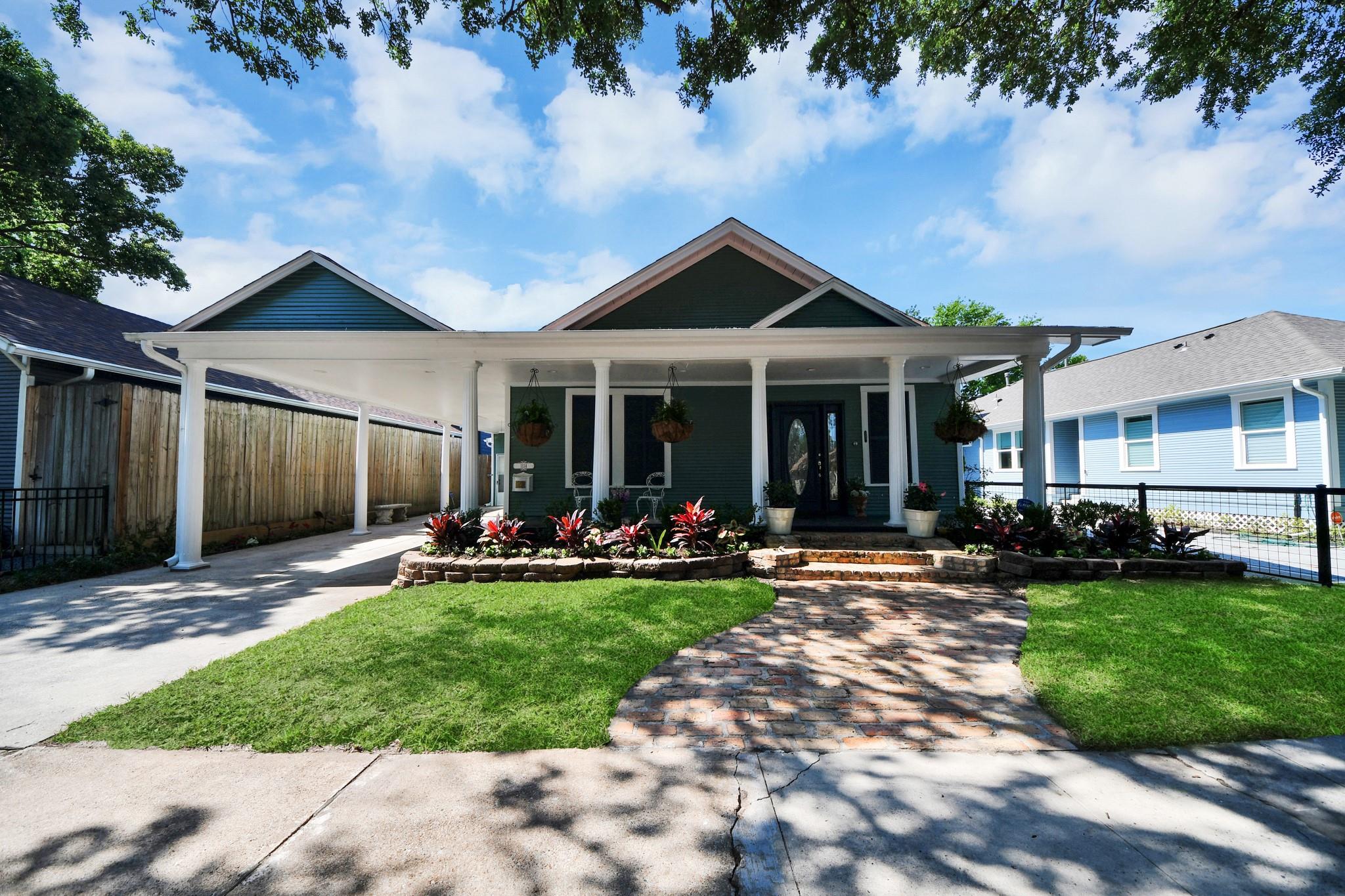 1114 W Cottage St, Houston, TX 77009 photo