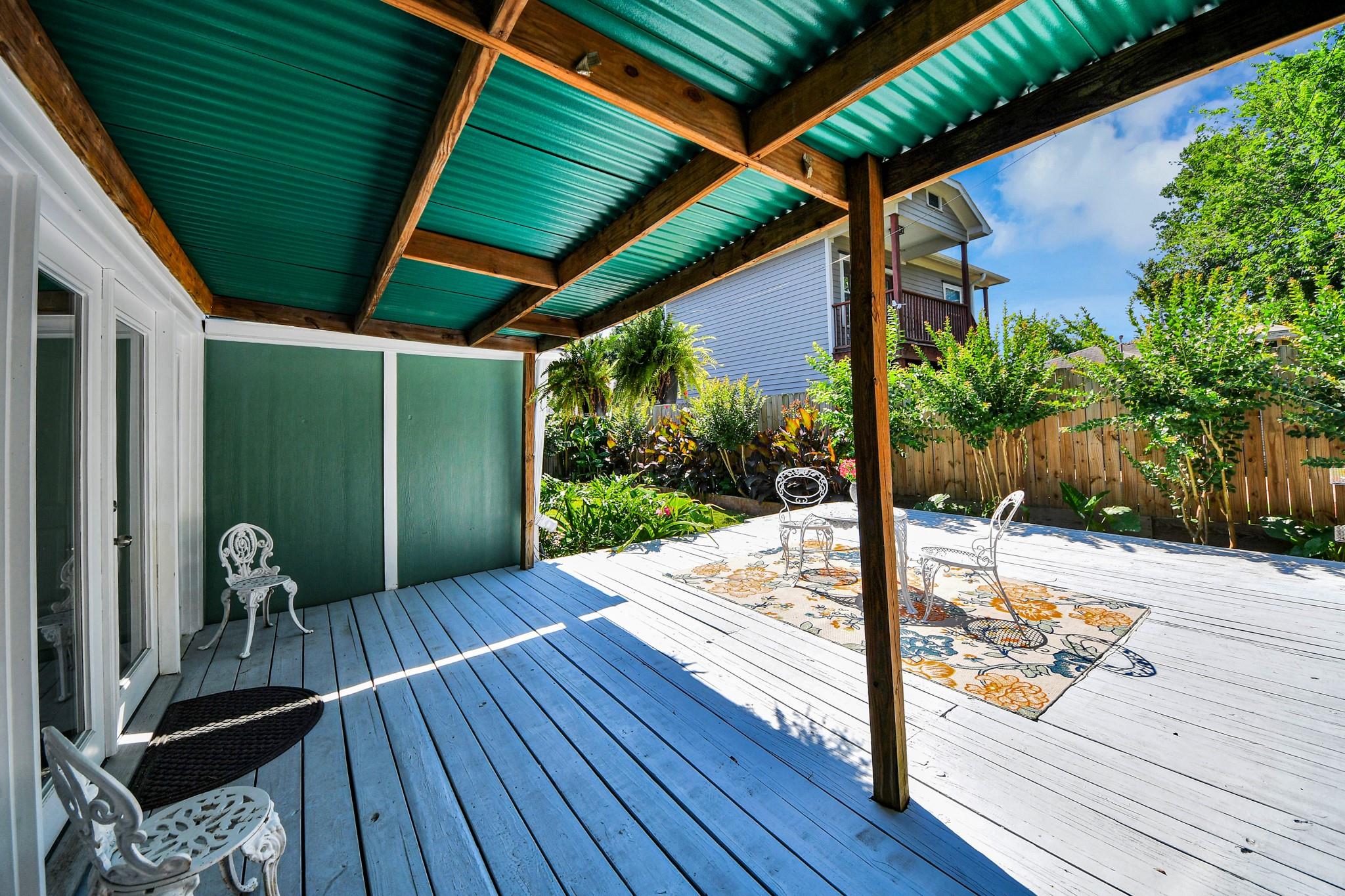 1114 W Cottage St, Houston, TX 77009 photo
