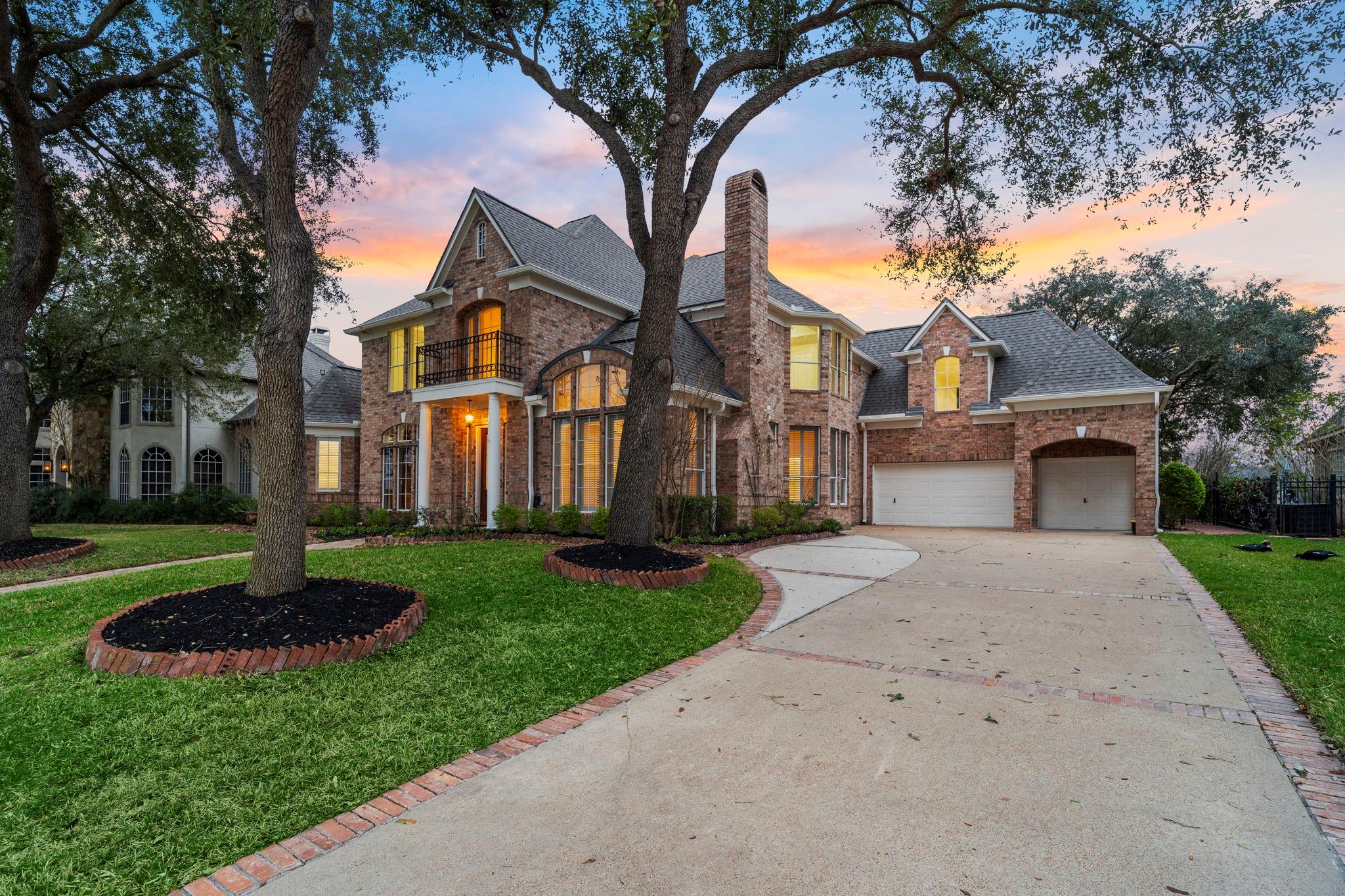 7322 Greatwood Lake Dr, Sugar Land, TX 77479 photo