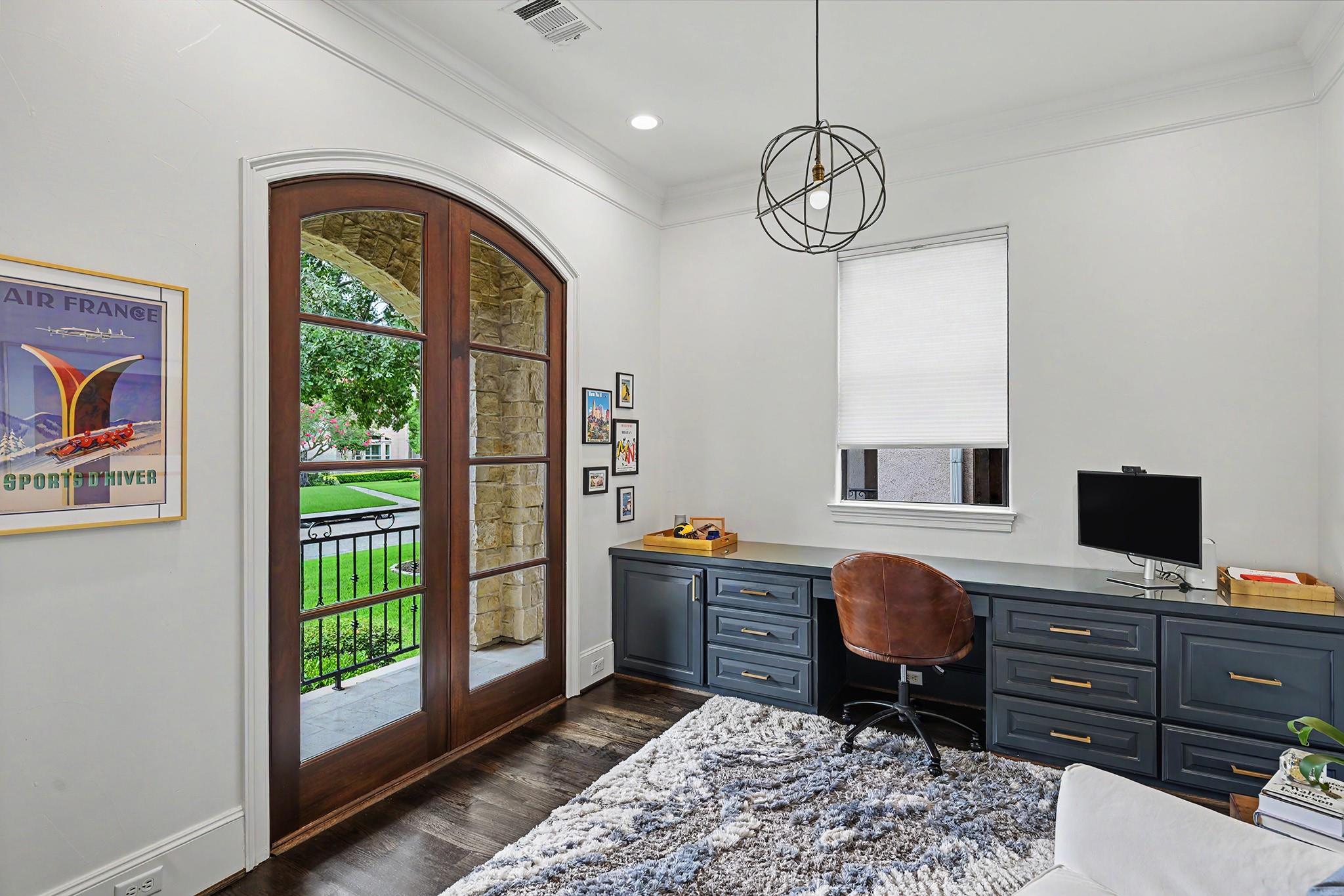 4412 Mildred St, Bellaire, TX 77401 photo