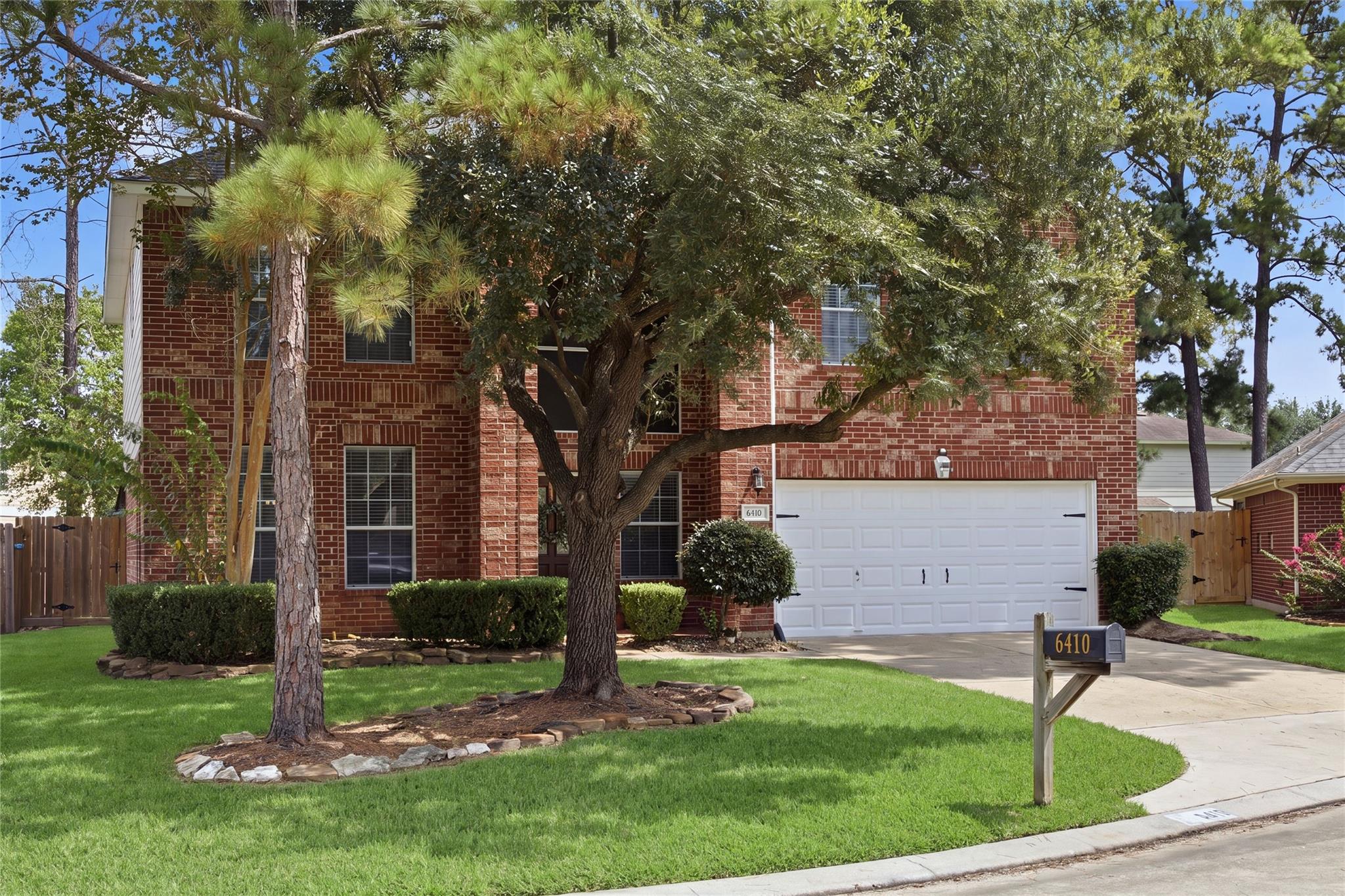 6410 Rose Willow Ln, Spring, TX 77379 photo