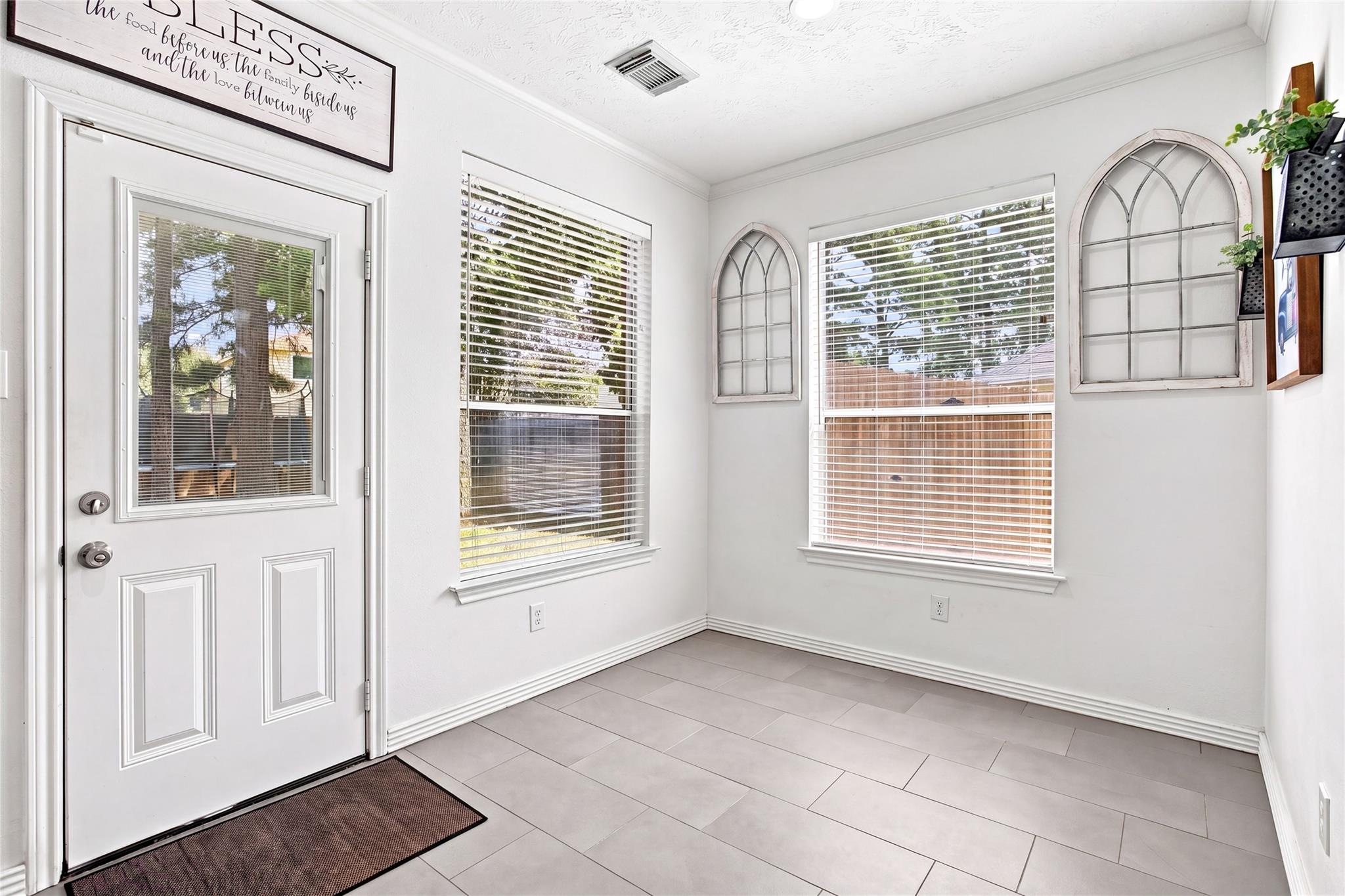 6410 Rose Willow Ln, Spring, TX 77379 photo