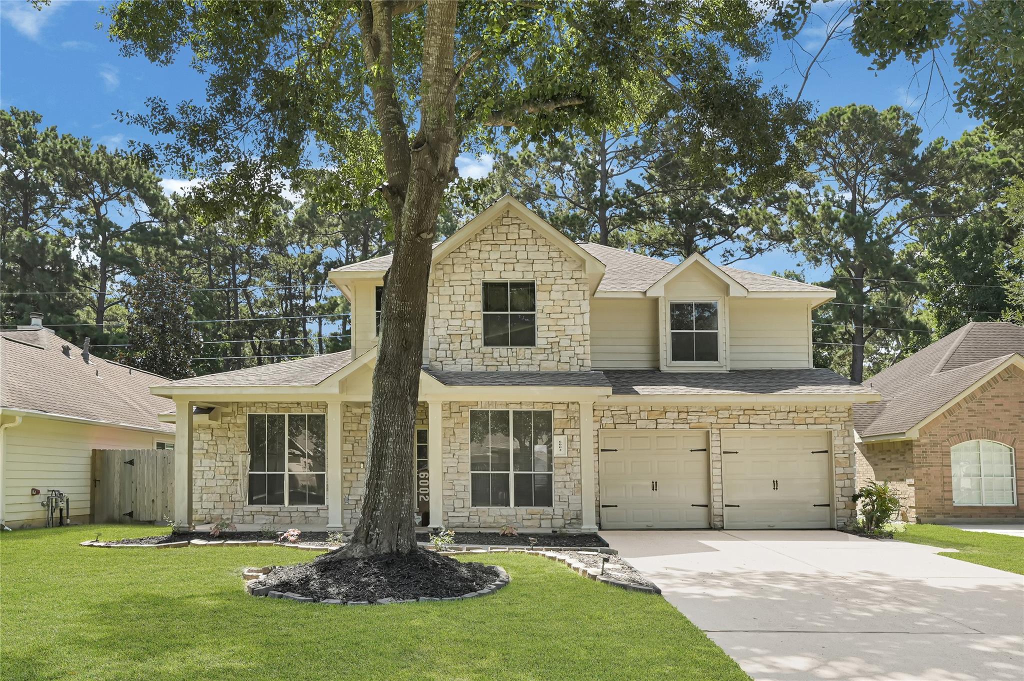 6002 Capella Park Dr, Spring, TX 77379 photo