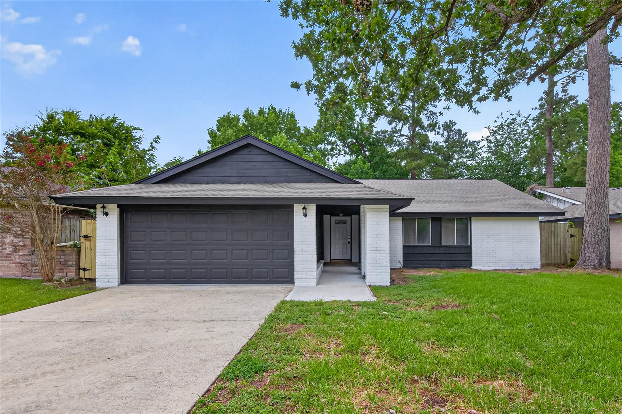 4411 Monteith Dr, Spring, TX 77373