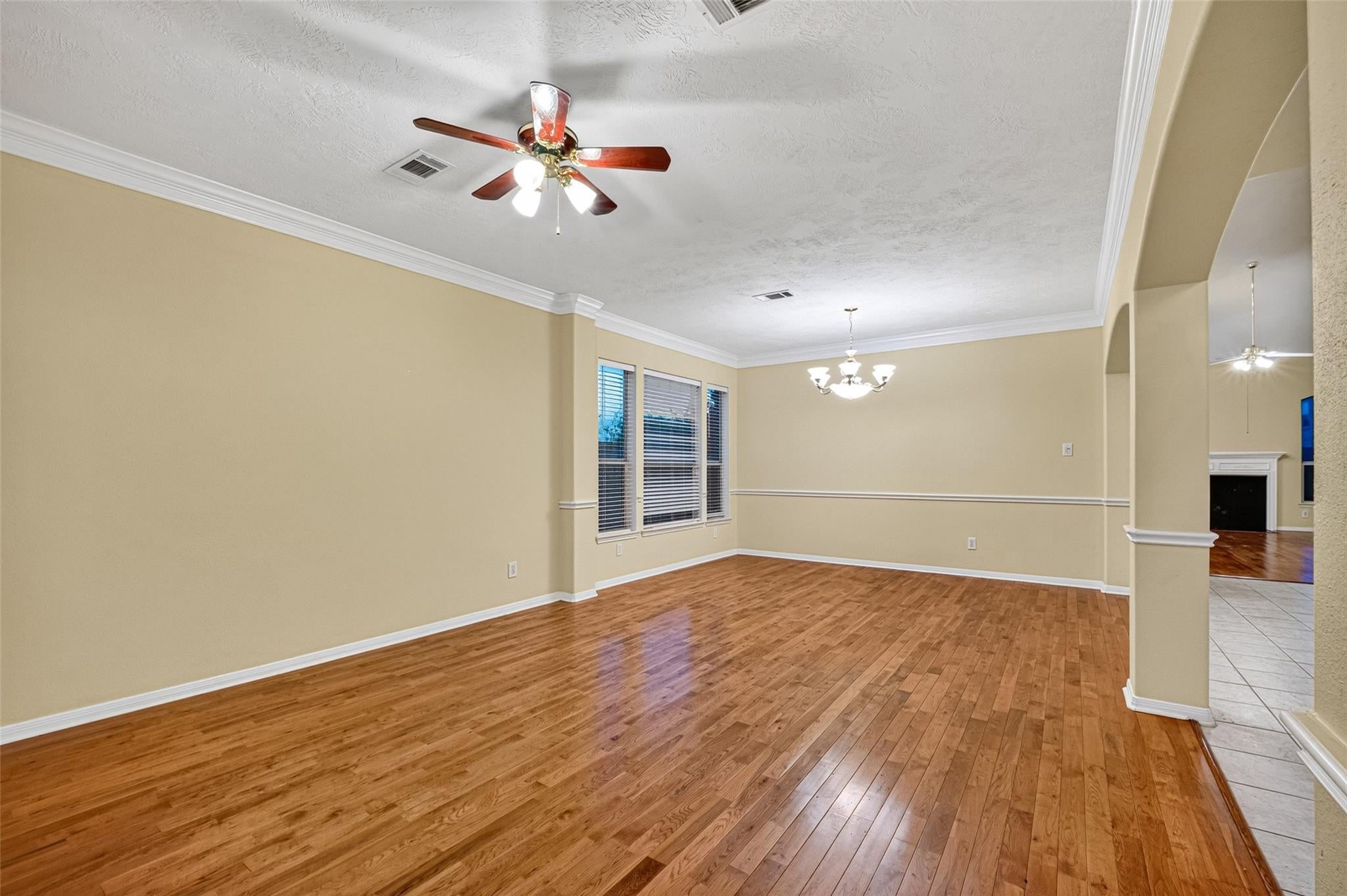 4907 Elmwood Ct, Baytown, TX 77521 photo