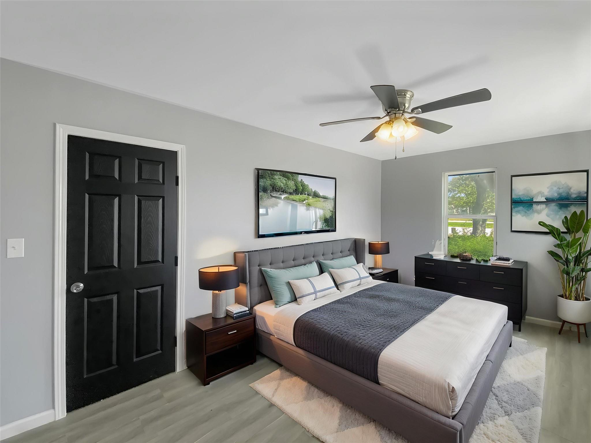 1201 Farm To Market Road 517, Dickinson, TX 77539 photo