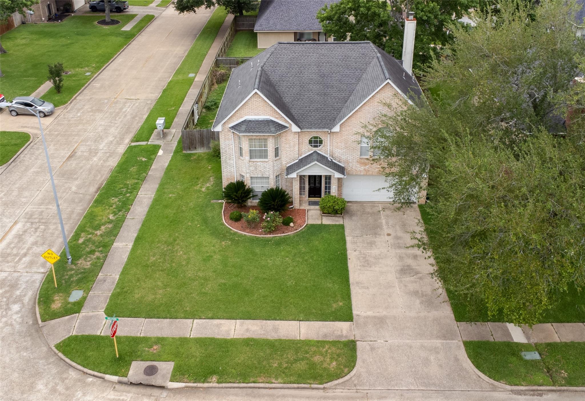 303 Welford Ln, Highlands, TX 77562 photo