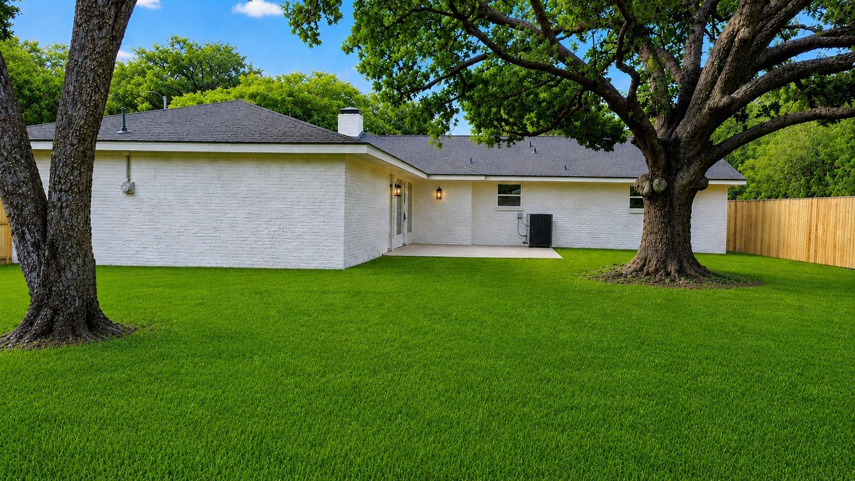 2301 Morning Dr, Baytown, TX 77520 photo