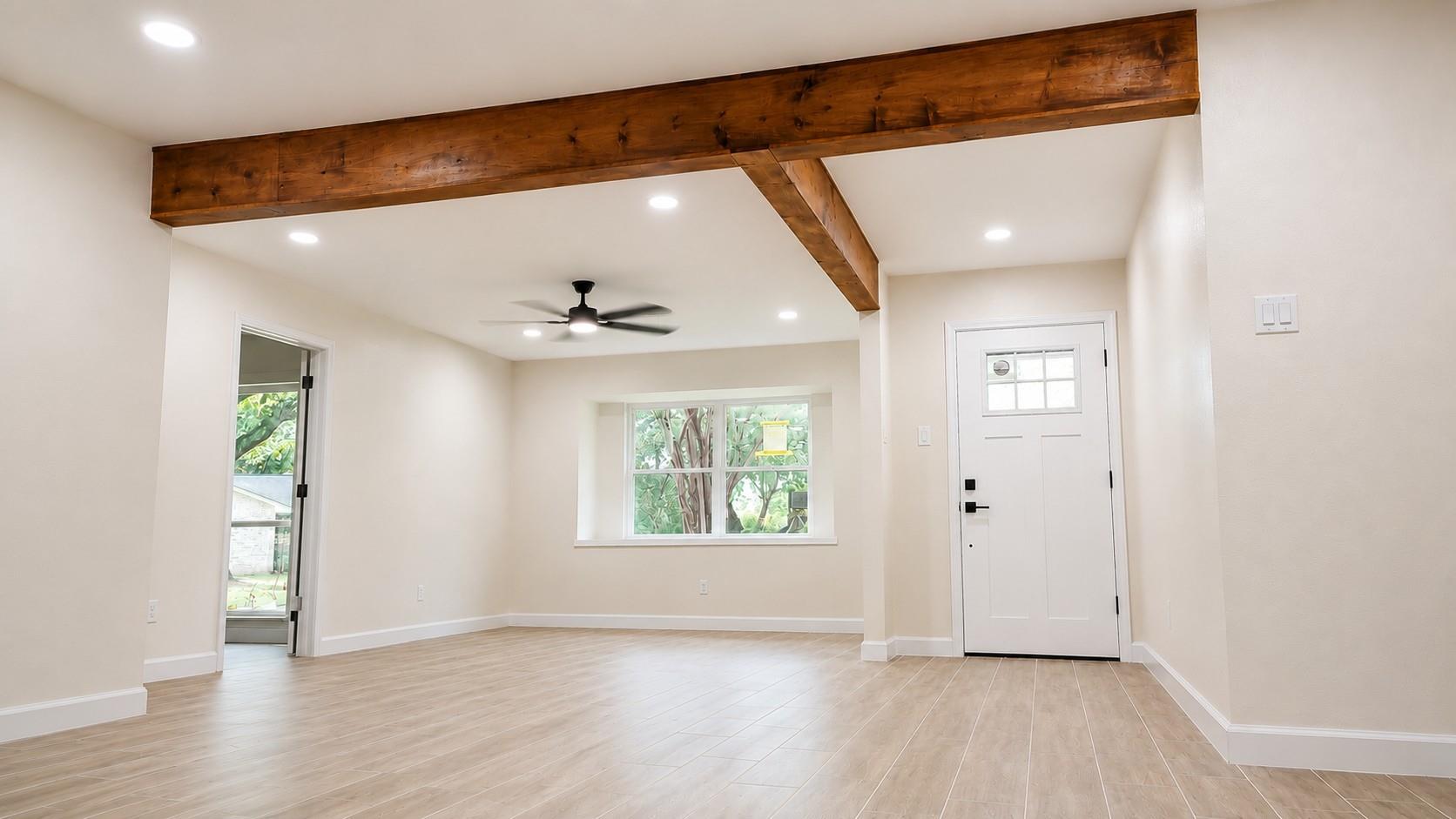 2301 Morning Dr, Baytown, TX 77520 photo