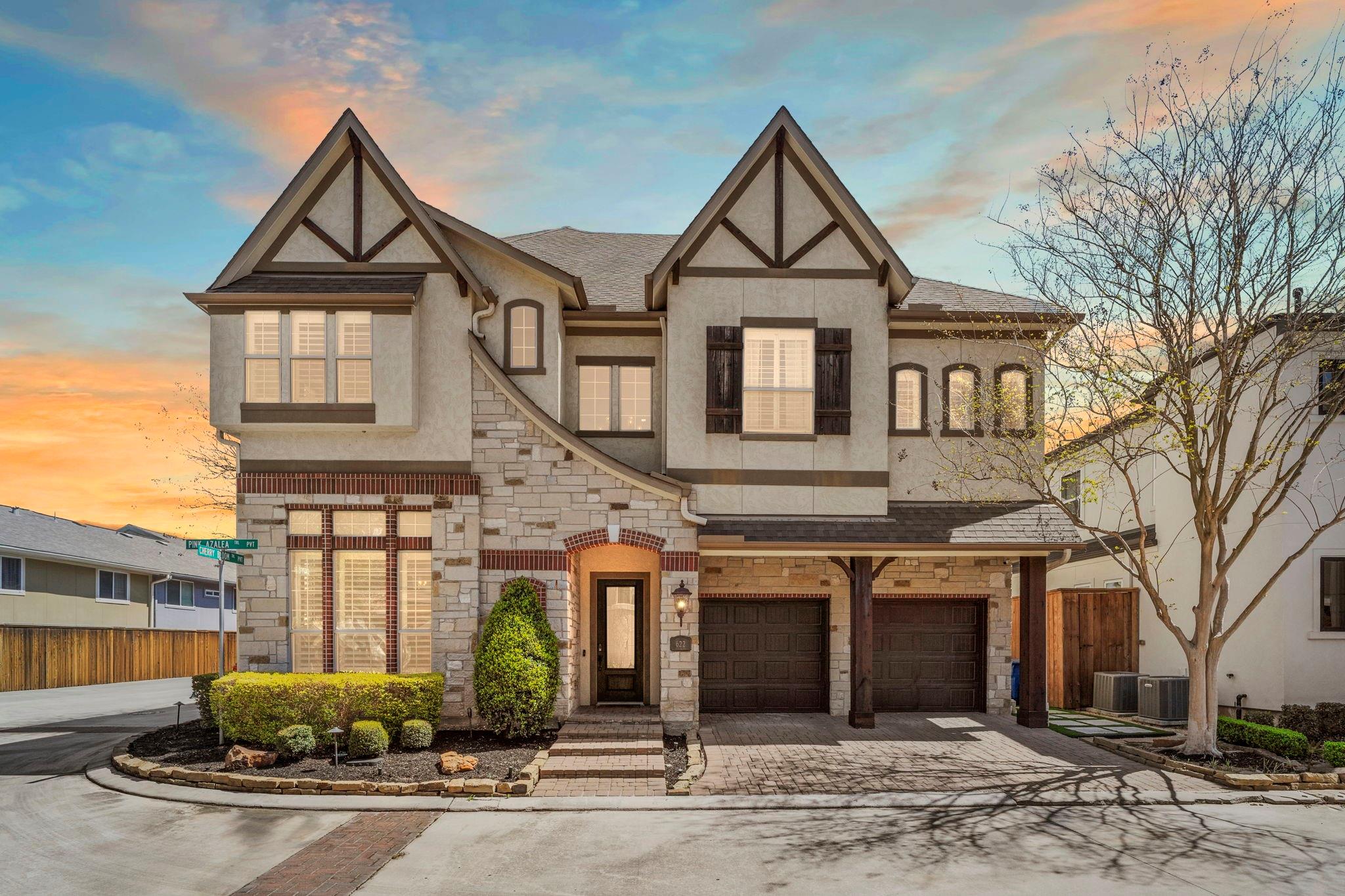 622 Pink Azalea Trl, Houston, TX 77079