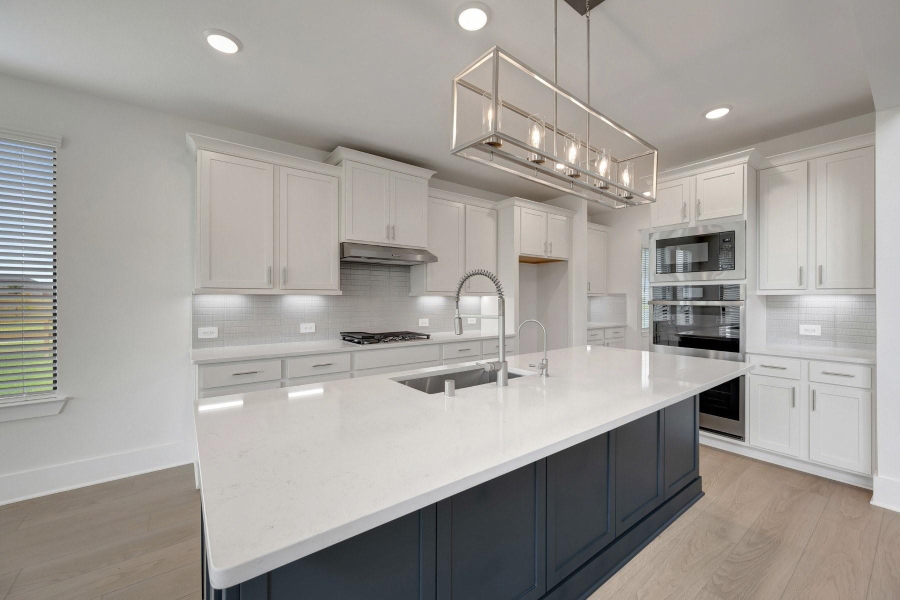 16624 Gaines Glen Ln, Montgomery, TX 77316 photo