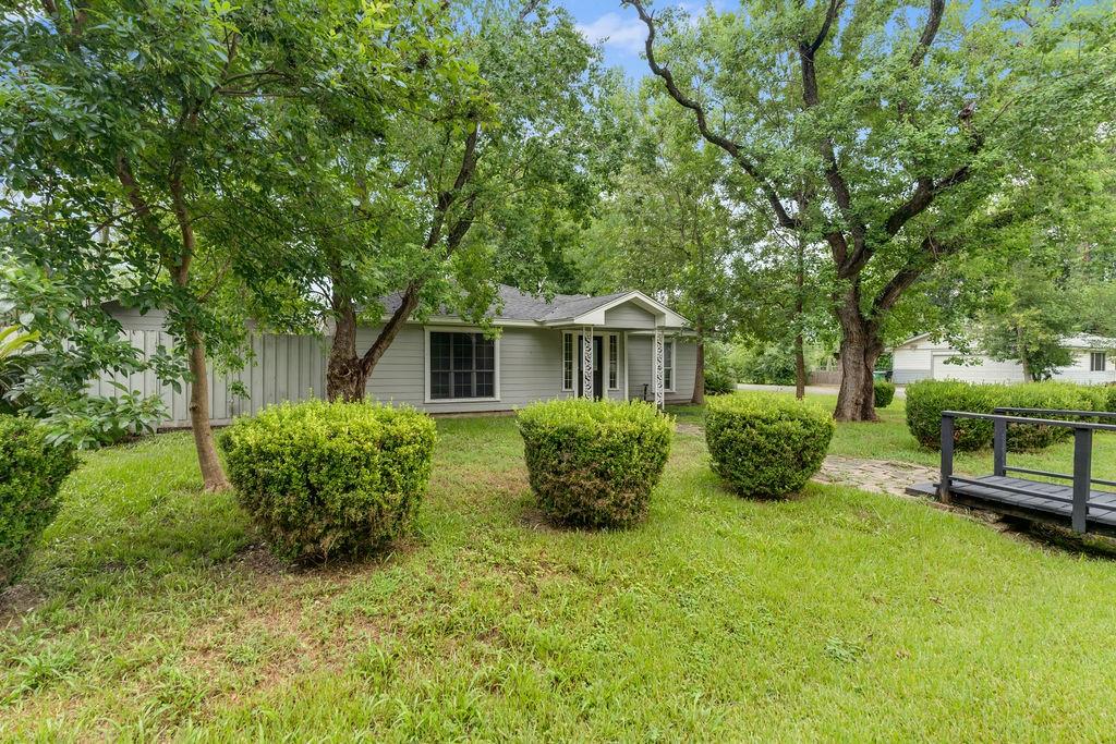 9402 Alcott Dr, Houston, TX 77080 photo