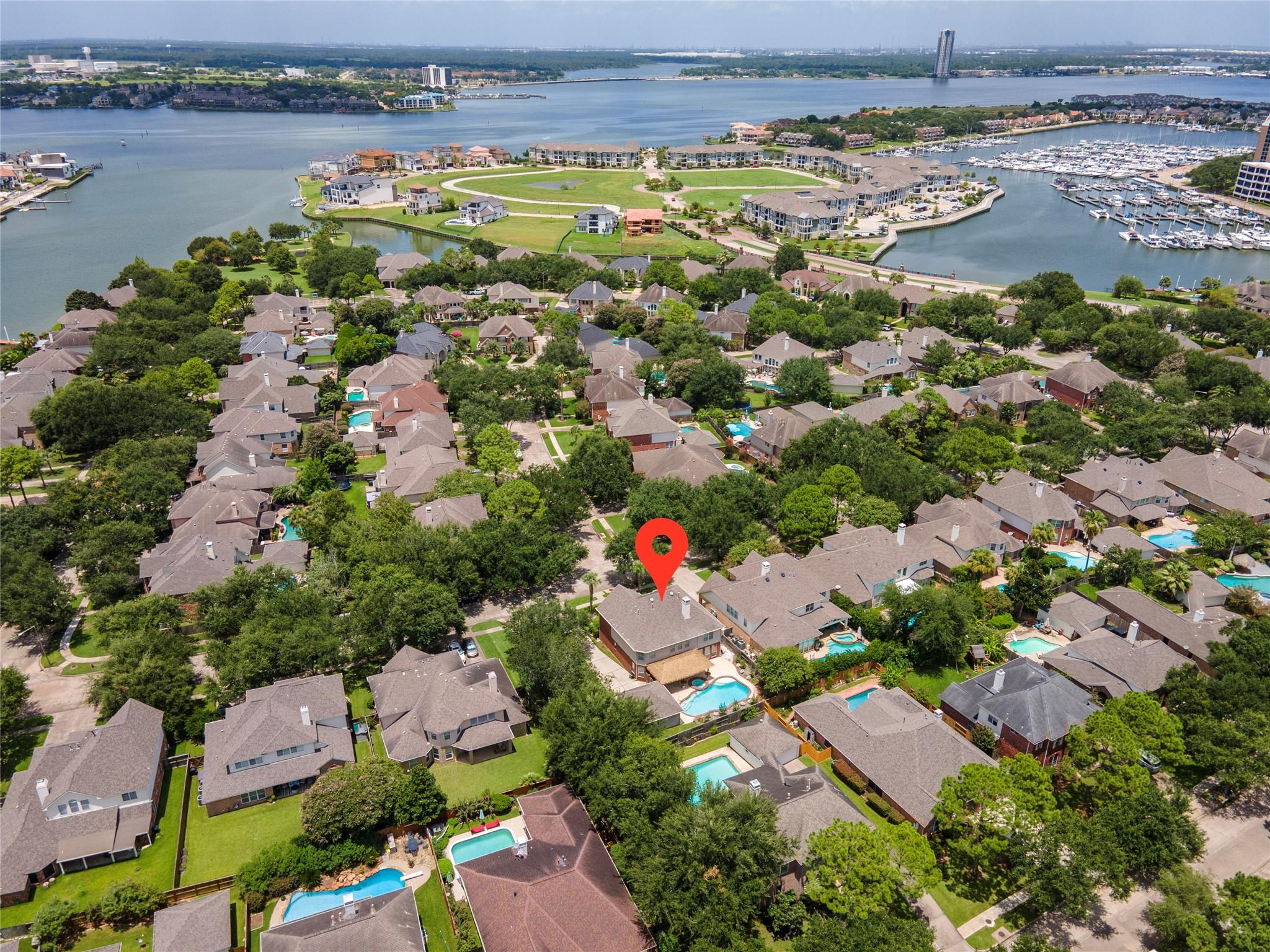 2383 Indigo Harbor Ln, League City, TX 77573