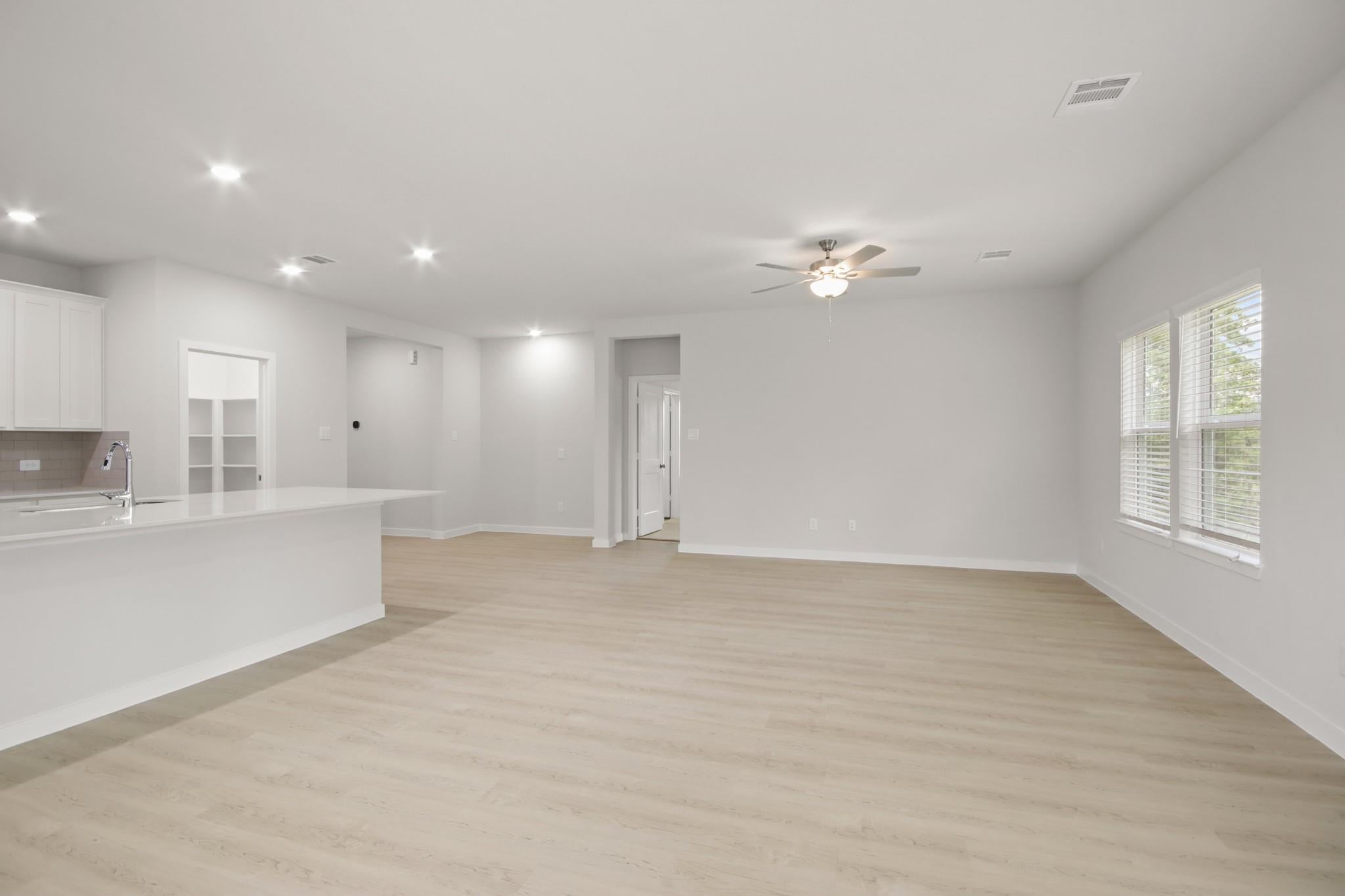 205 Bronzewood Terrace Ct, Willis, TX 77318 photo