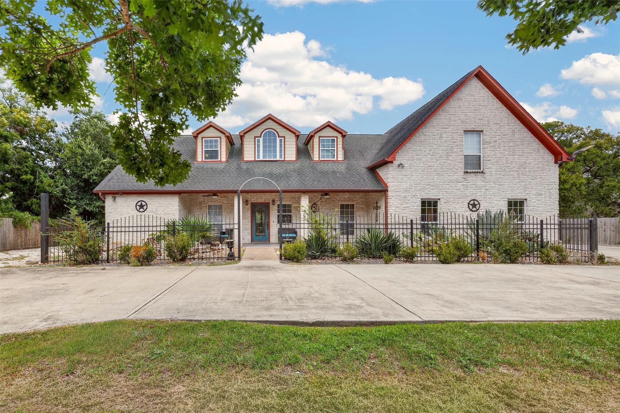 8618 Highway 6, Hitchcock, TX 77563 photo