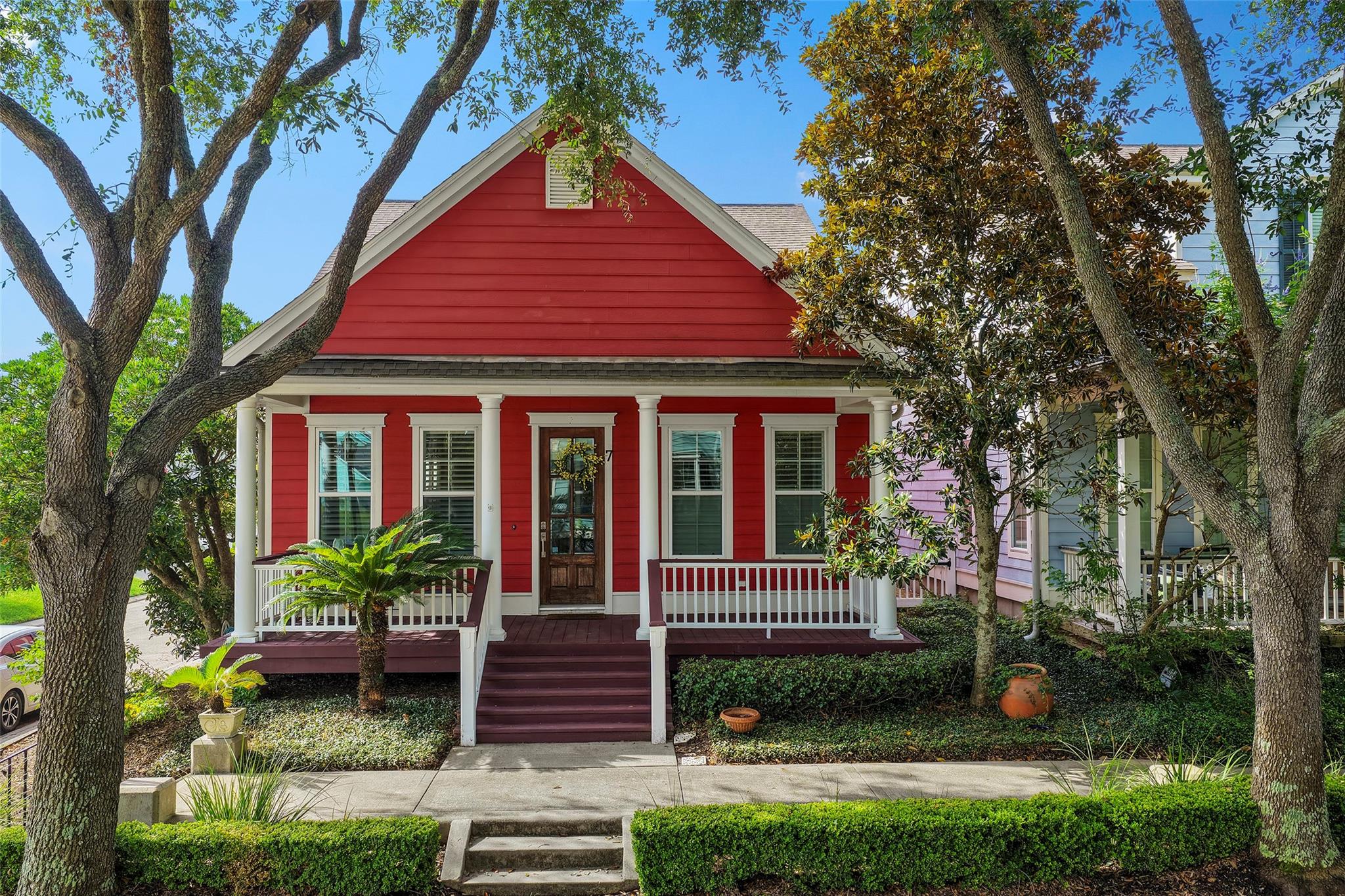 7 Latitude Ln, Galveston, TX 77554