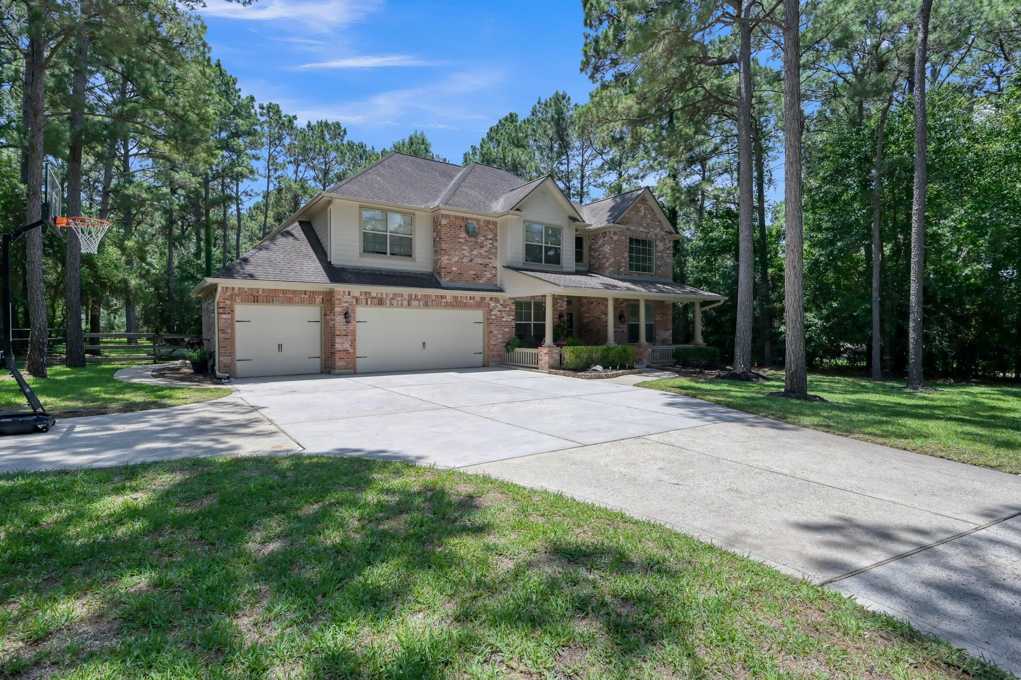33015 Sawgrass Ct, Magnolia, TX 77354 photo
