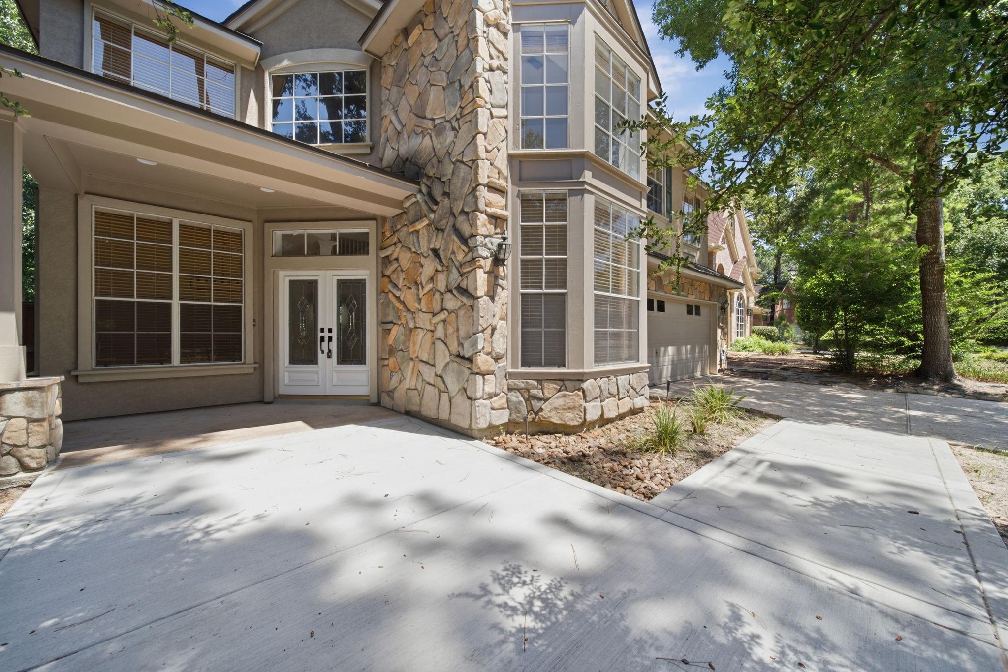 14 Wintercorn Pl, The Woodlands, TX 77382 photo