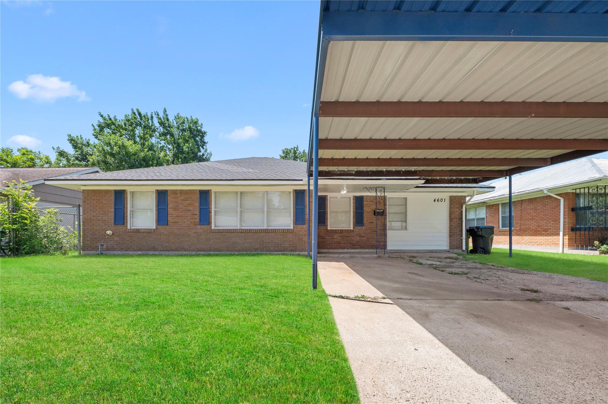 4601 43 St, Houston, TX 77092