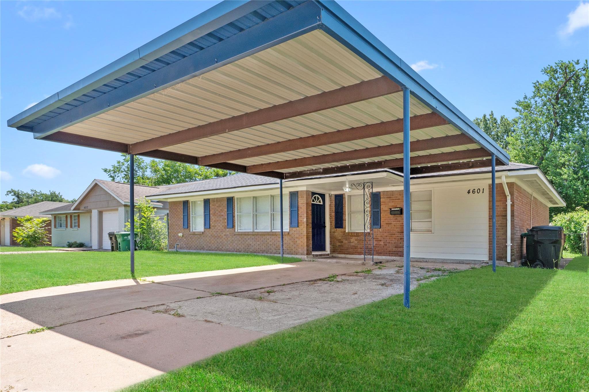 4601 W 43 St, Houston, TX 77092 photo