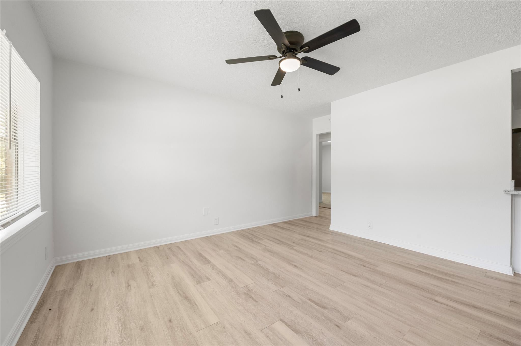 4601 W 43 St, Houston, TX 77092 photo