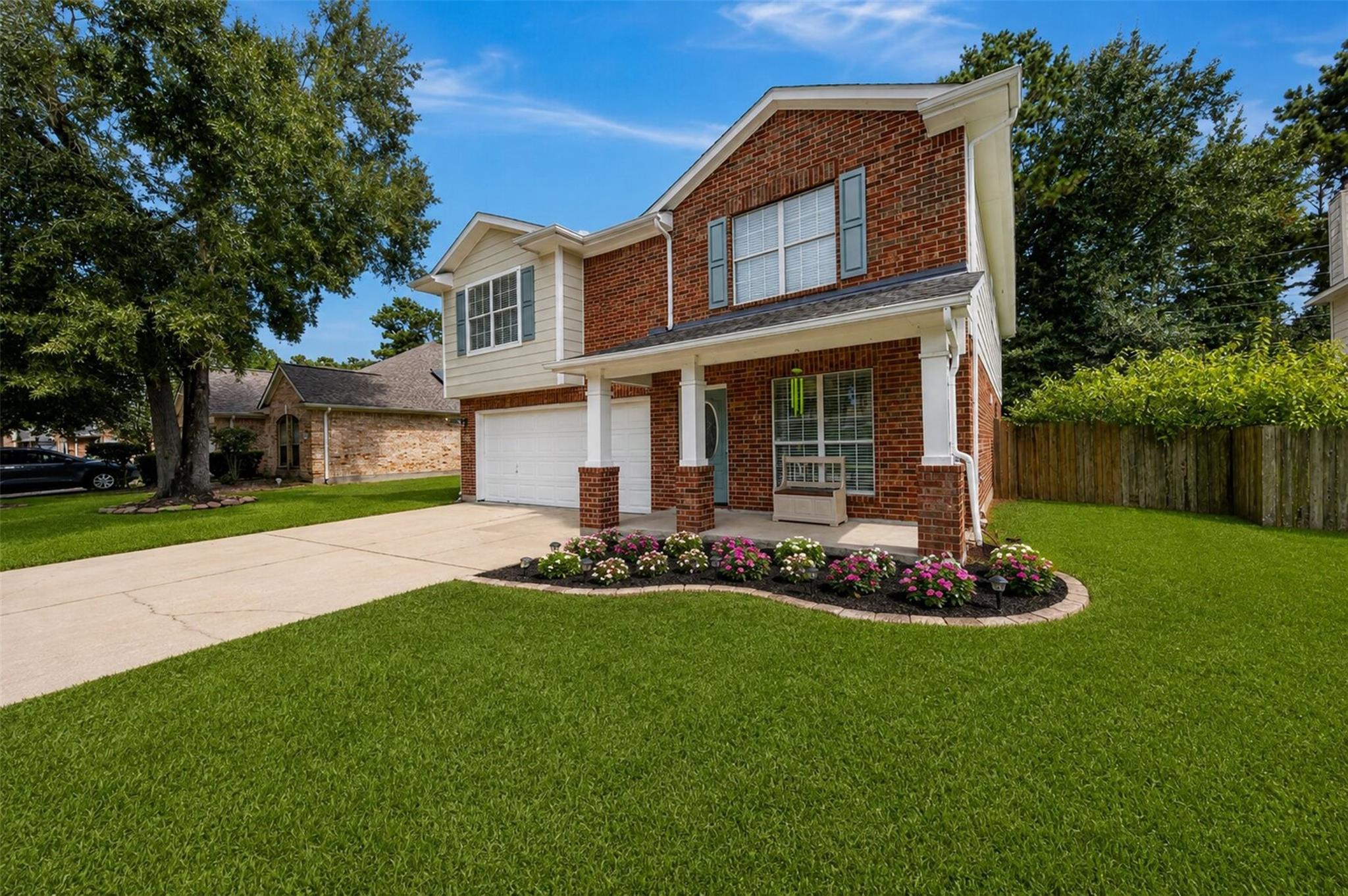 9130 Rolling Rapids Rd, Humble, TX 77346