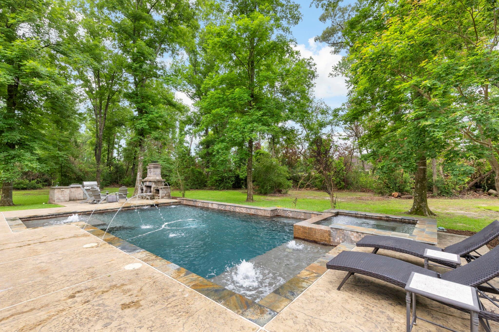 27015 Hidden Grove Landing Dr, Spring, TX 77386 photo