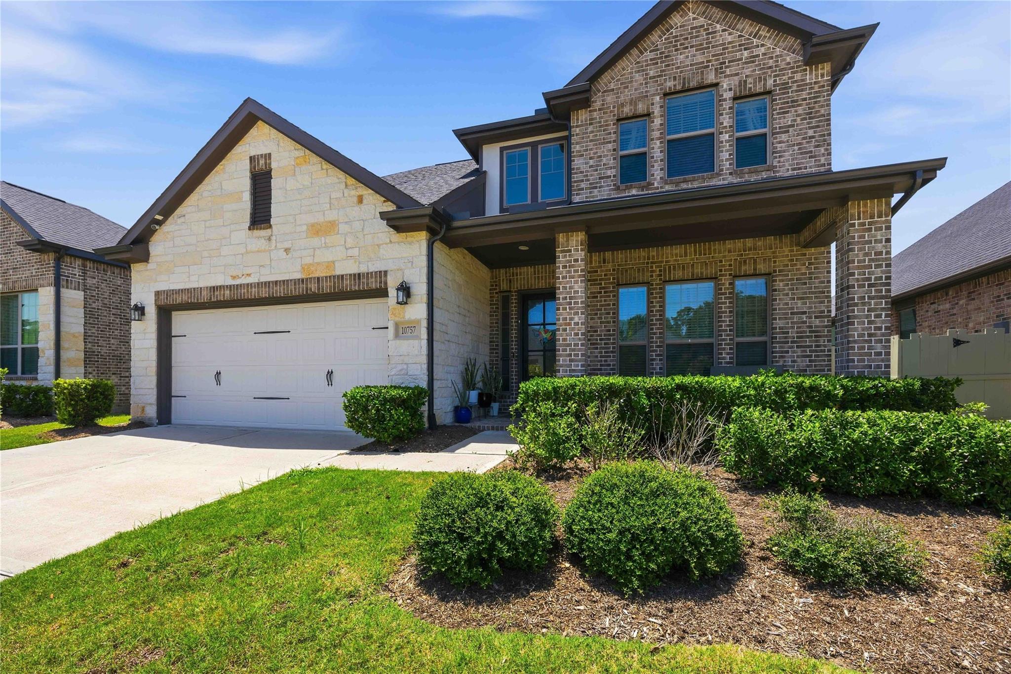10757 Chinese Violet, Conroe, TX 77385 photo