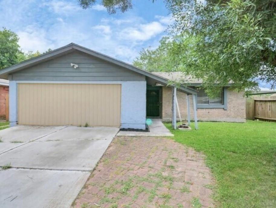 4803 Beechaven St, Houston, TX 77053