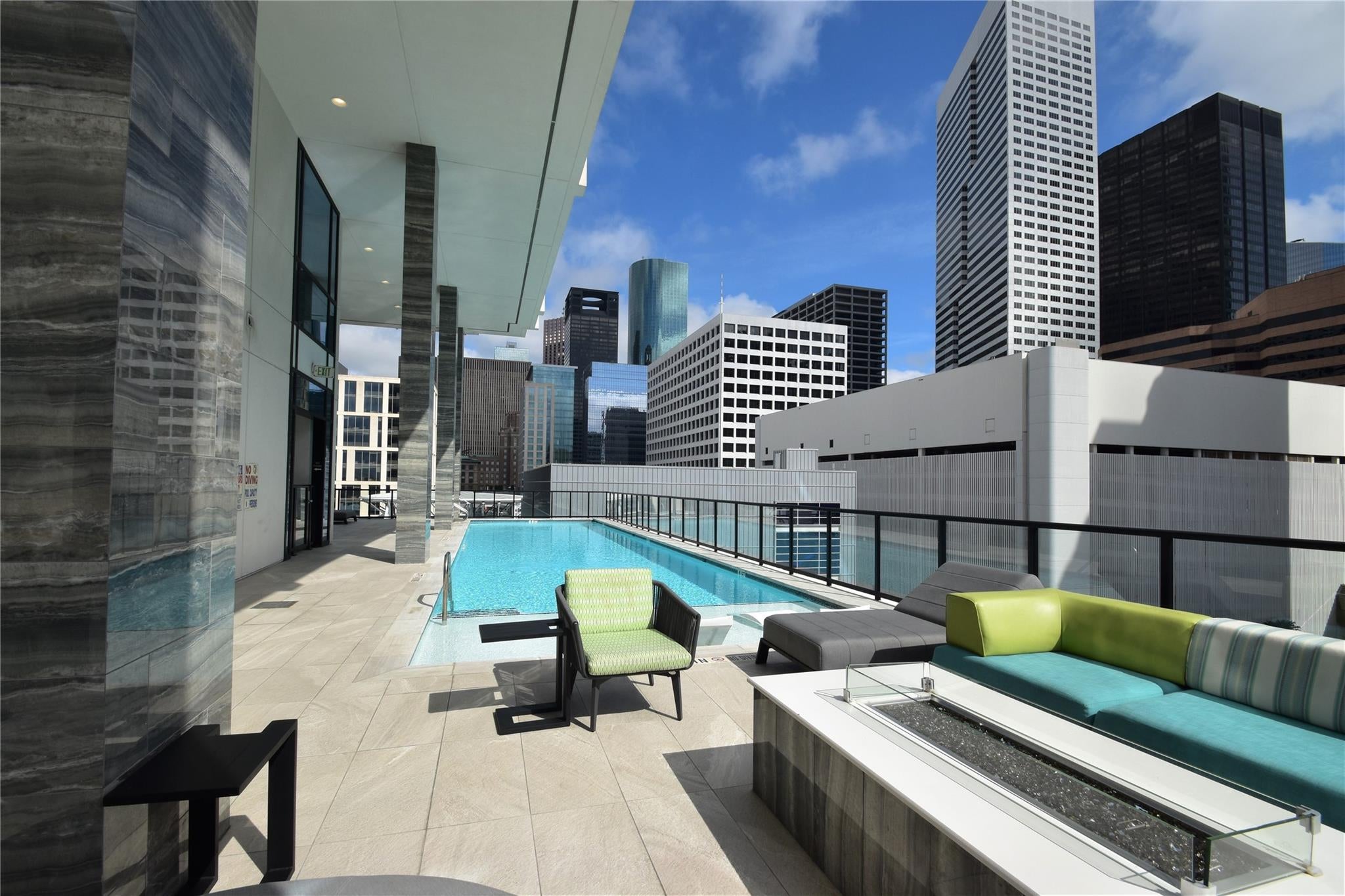 1211 Caroline St #1106, Houston, TX 77002 photo